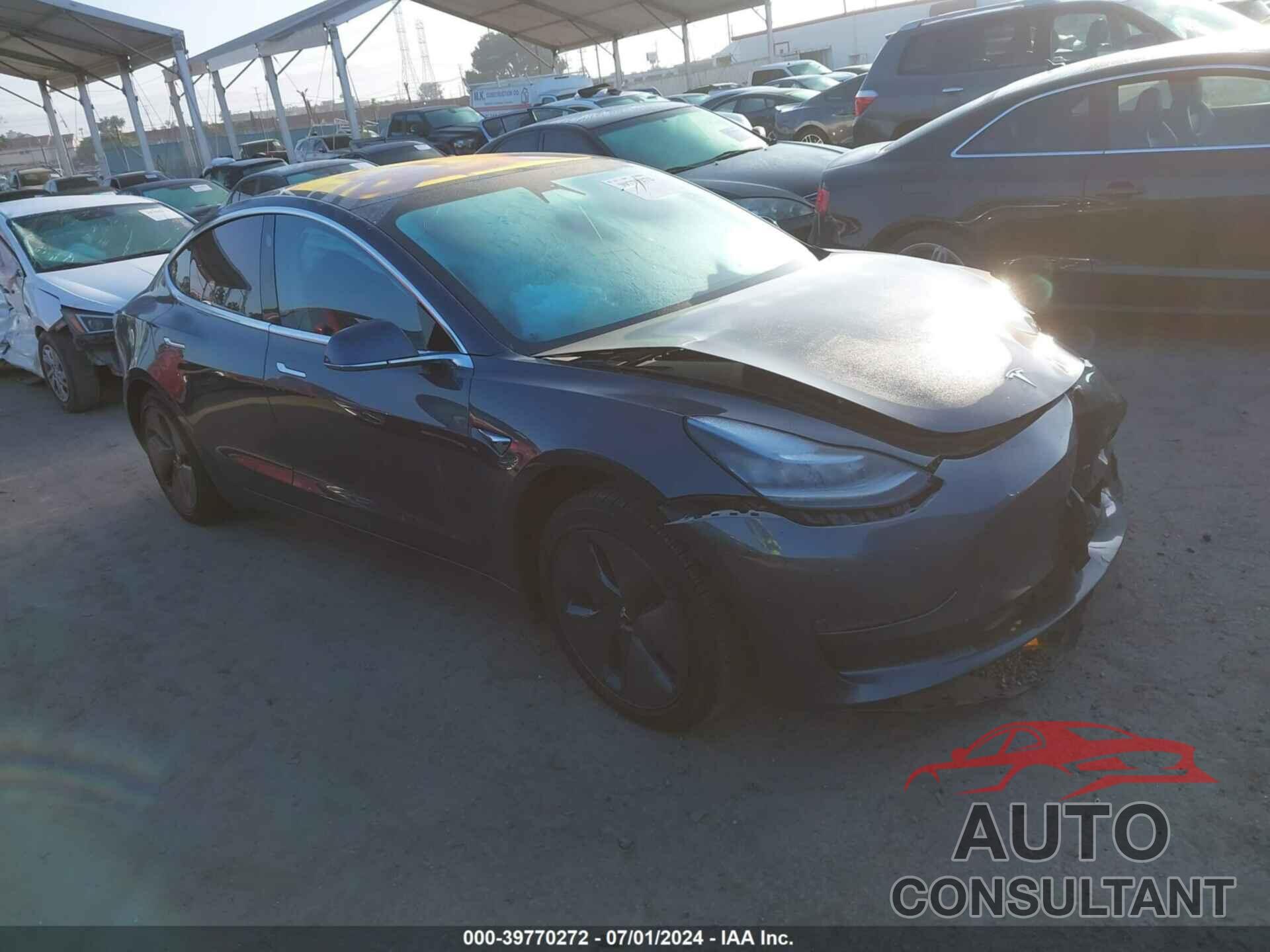 TESLA MODEL 3 2018 - 5YJ3E1EA1JF056893