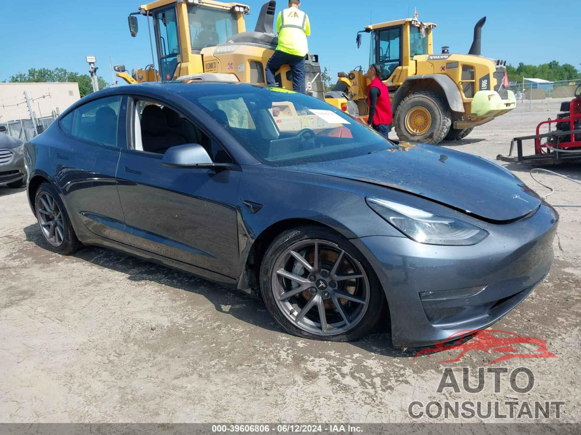 TESLA MODEL 3 2021 - 5YJ3E1EB4MF050387