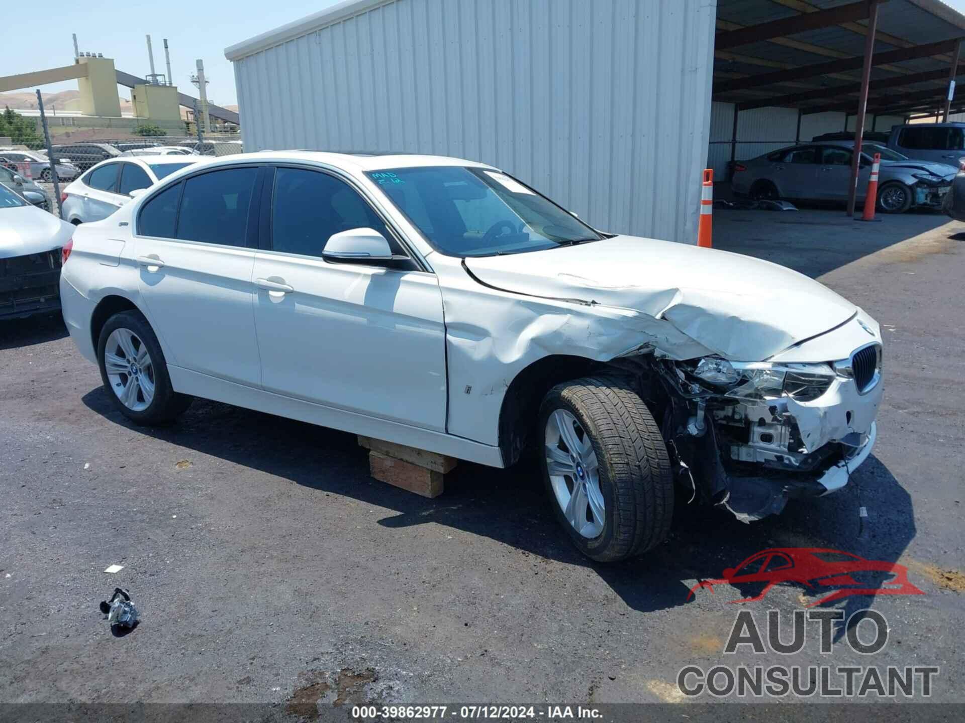 BMW 330E 2017 - WBA8E1C36HA029893