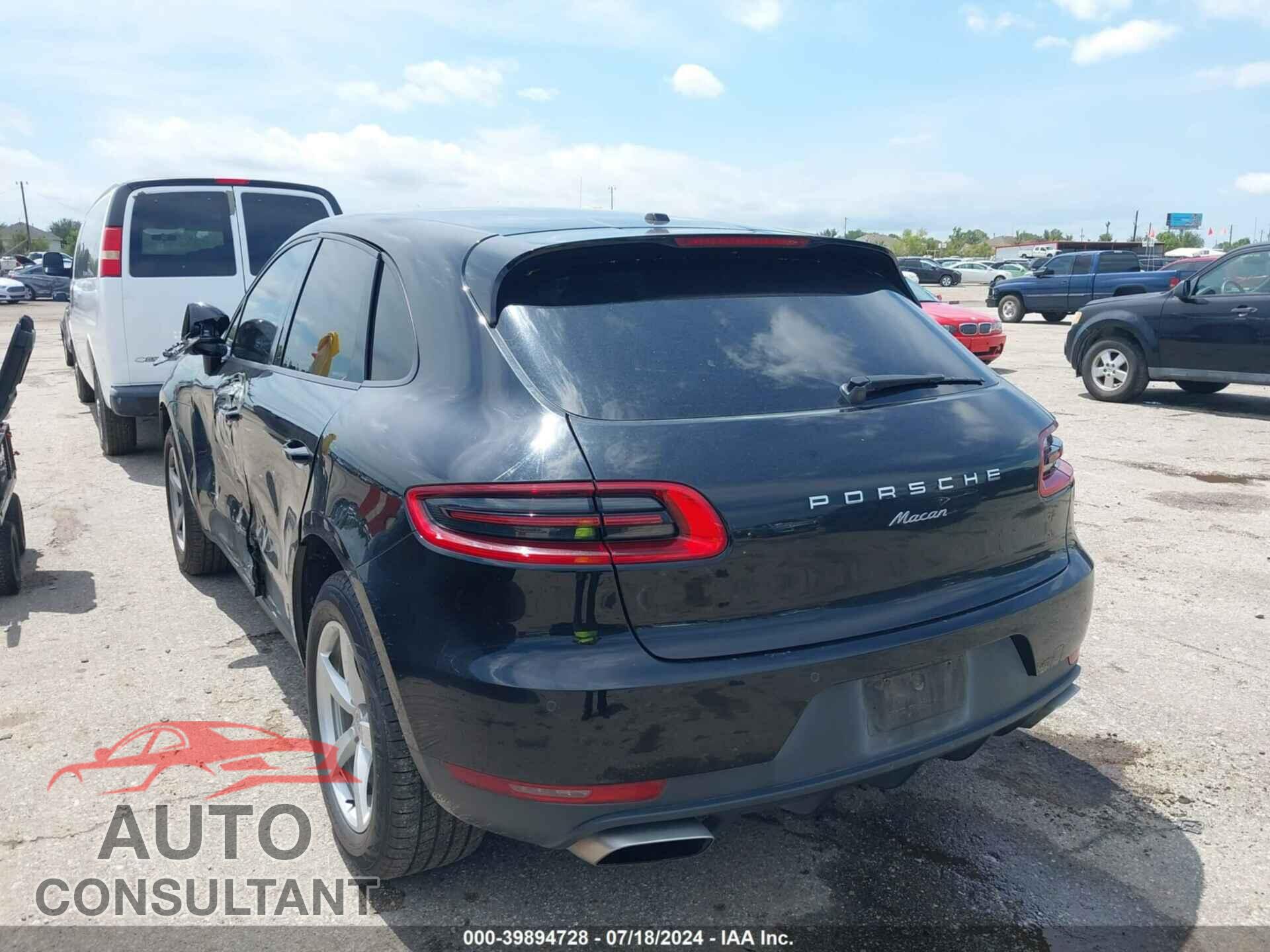 PORSCHE MACAN 2017 - WP1AA2A50HLB81391