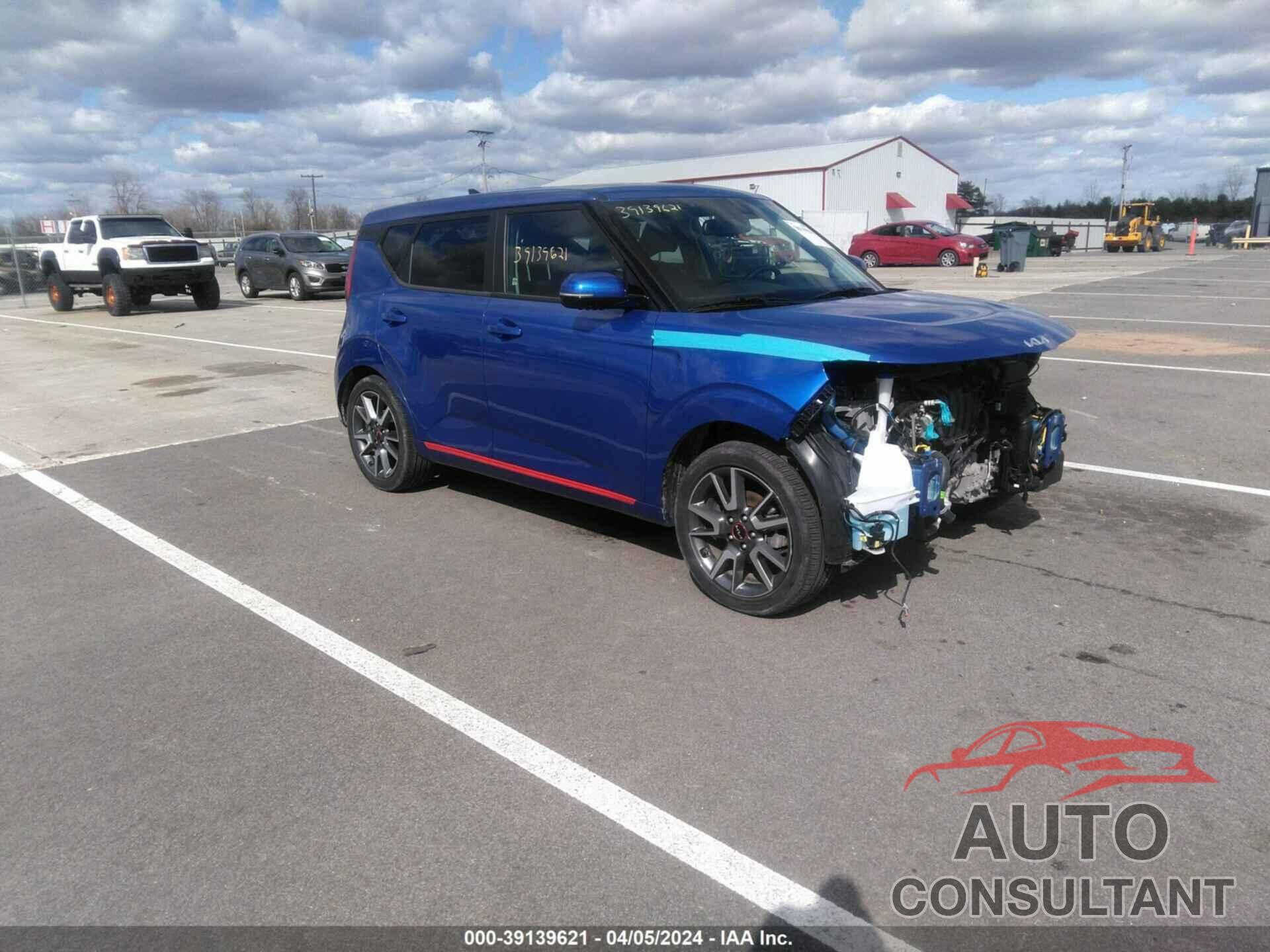 KIA SOUL 2022 - KNDJ63AU2N7816566