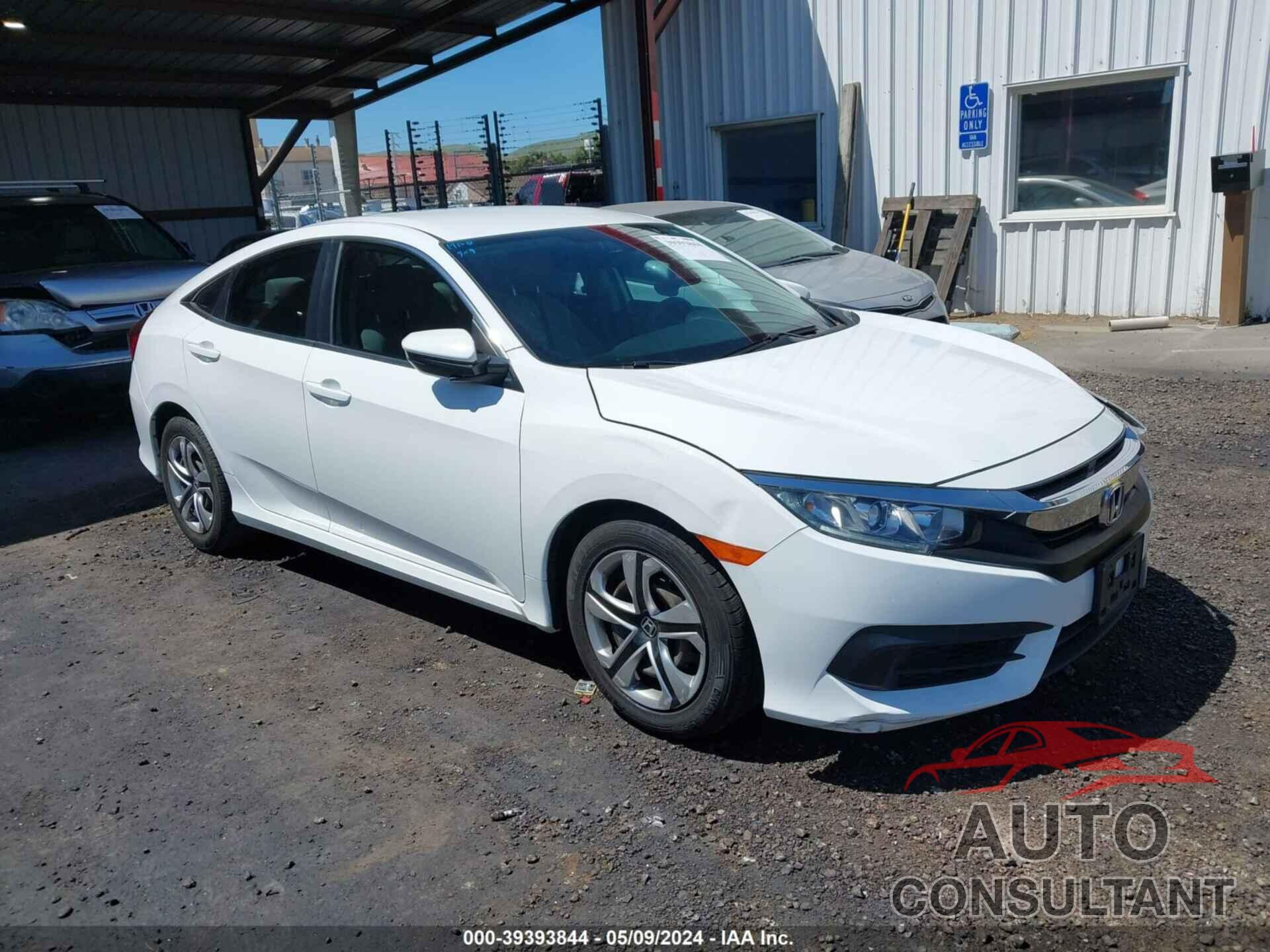 HONDA CIVIC 2017 - 2HGFC2F50HH508543