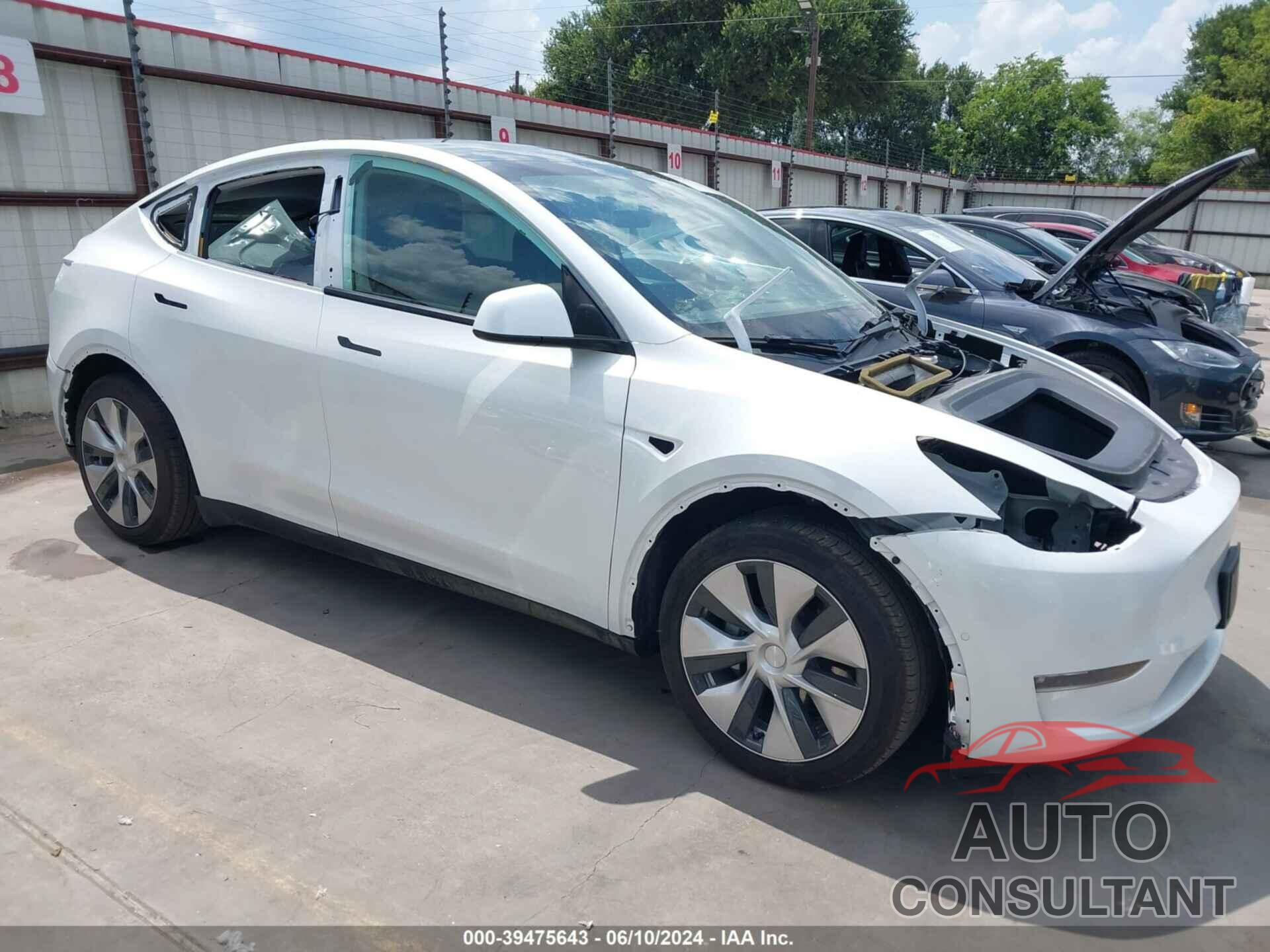 TESLA MODEL Y 2021 - 5YJYGDED2MF107270