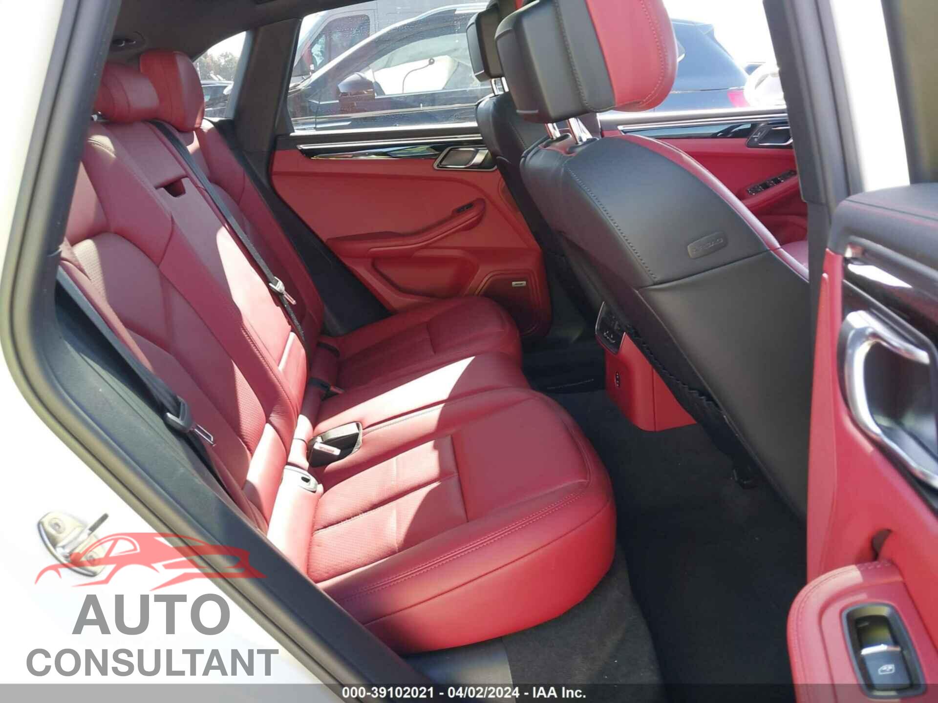 PORSCHE MACAN 2022 - WP1AA2A55NLB11543