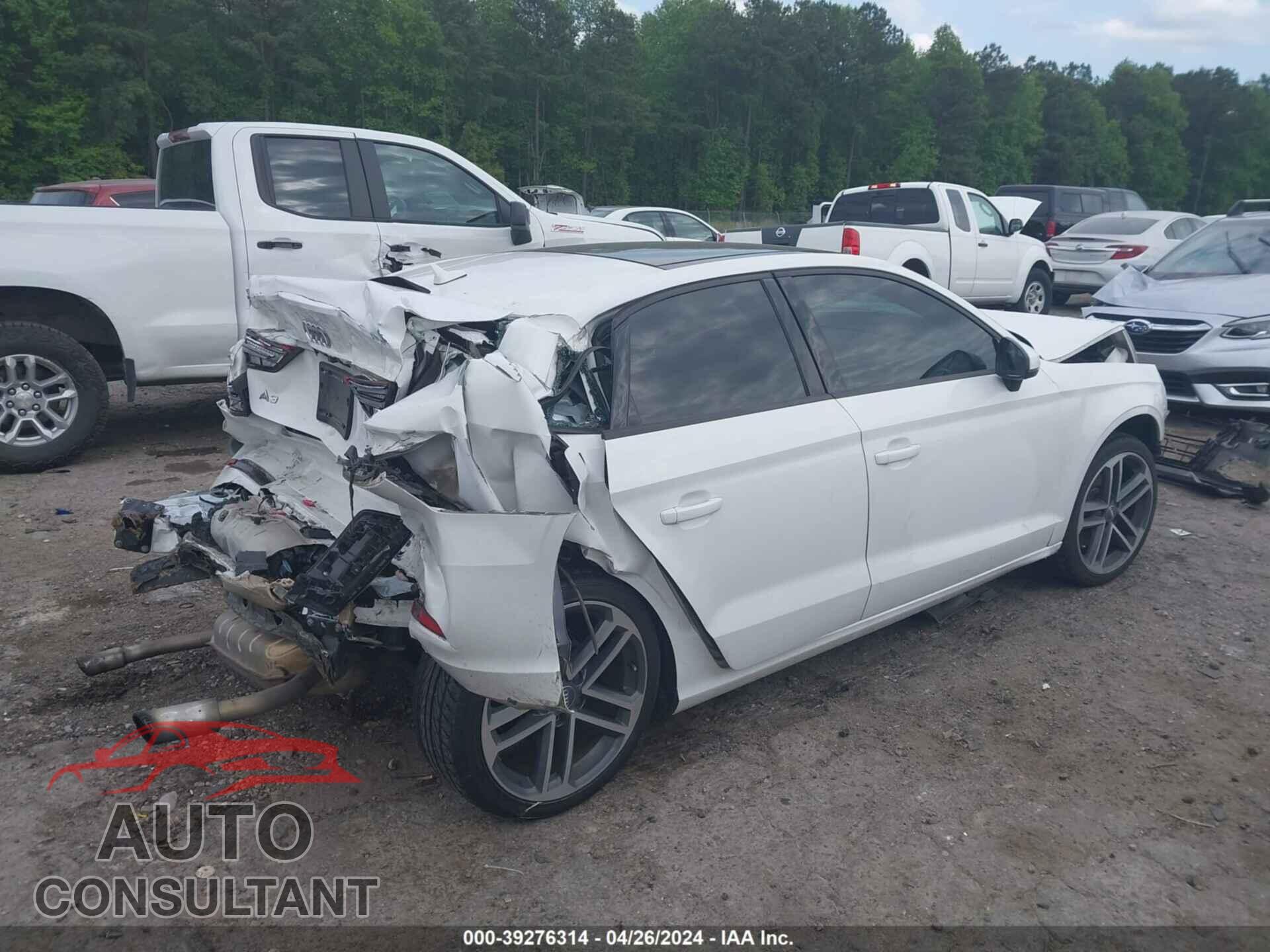 AUDI A3 2017 - WAUB8GFF7H1051925