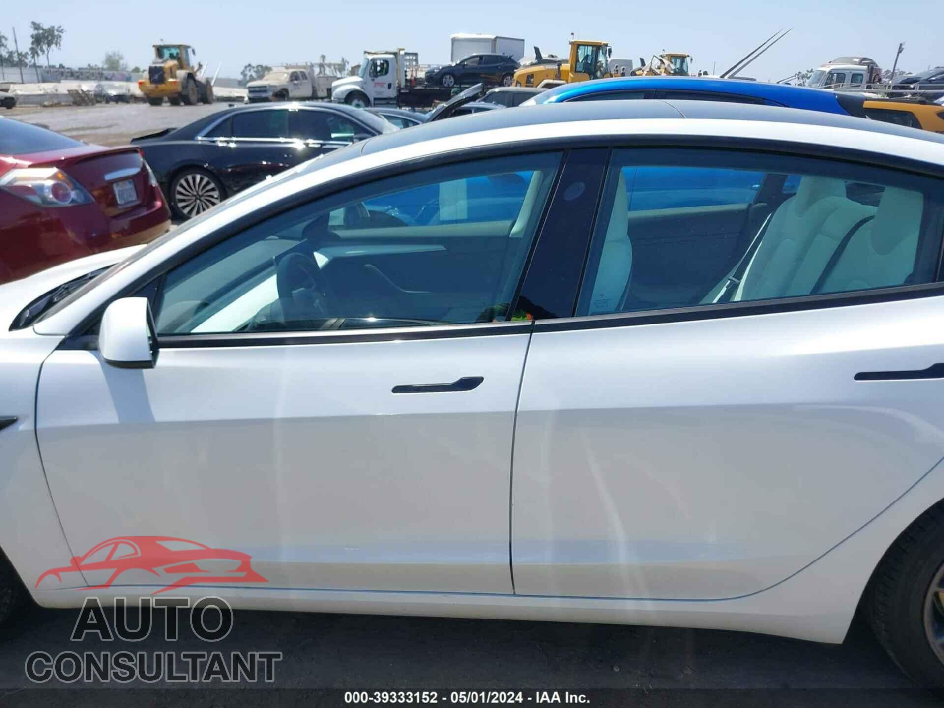 TESLA MODEL 3 2022 - 5YJ3E1EA2NF353564