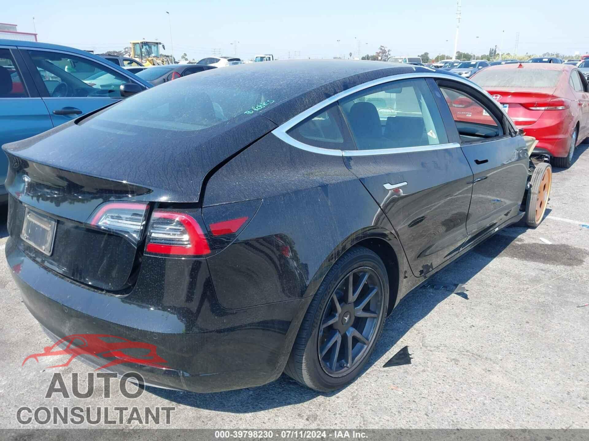 TESLA MODEL 3 2019 - 5YJ3E1EA3KF304546