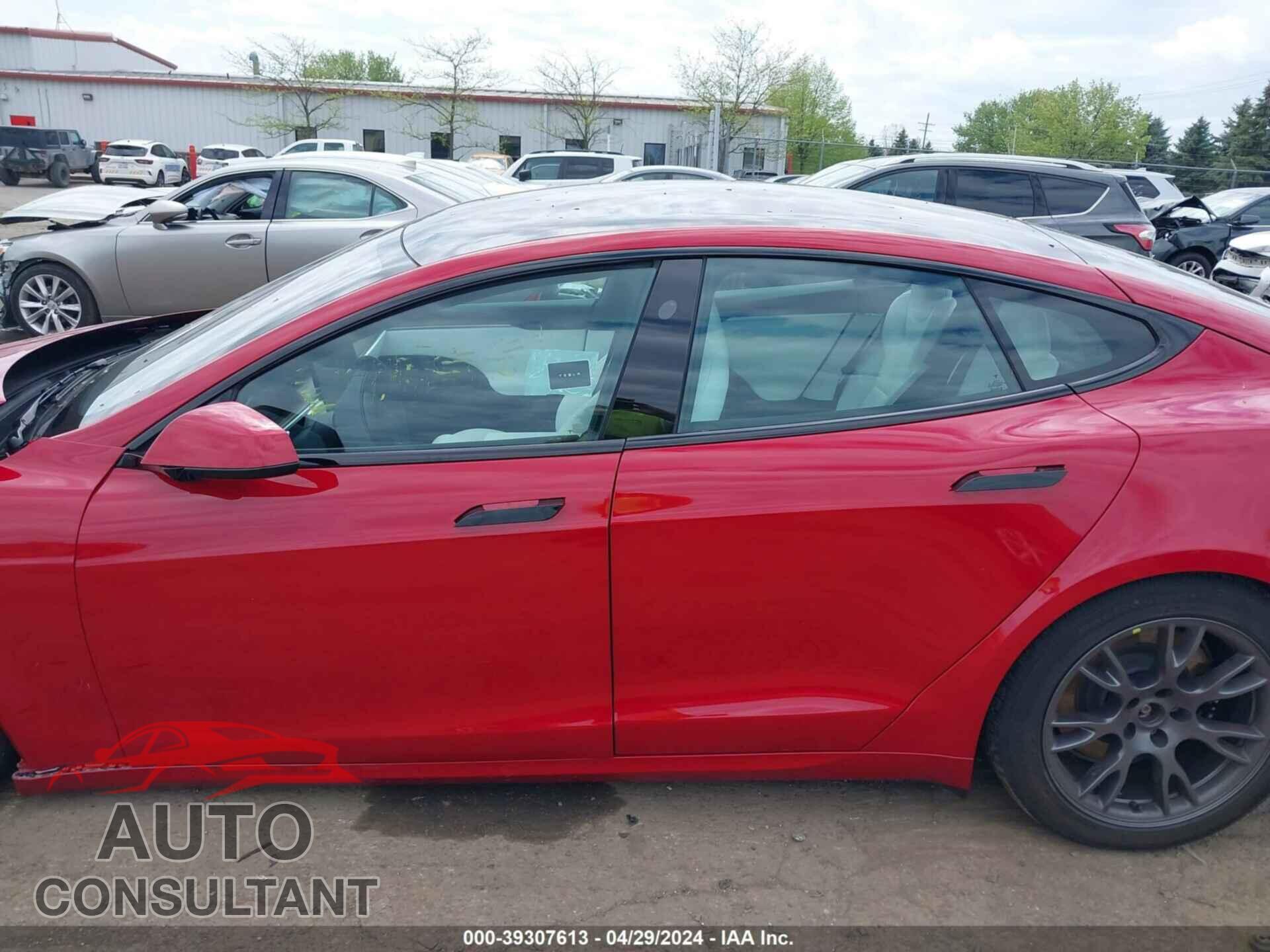 TESLA MODEL S 2023 - 5YJSA1E59PF498355