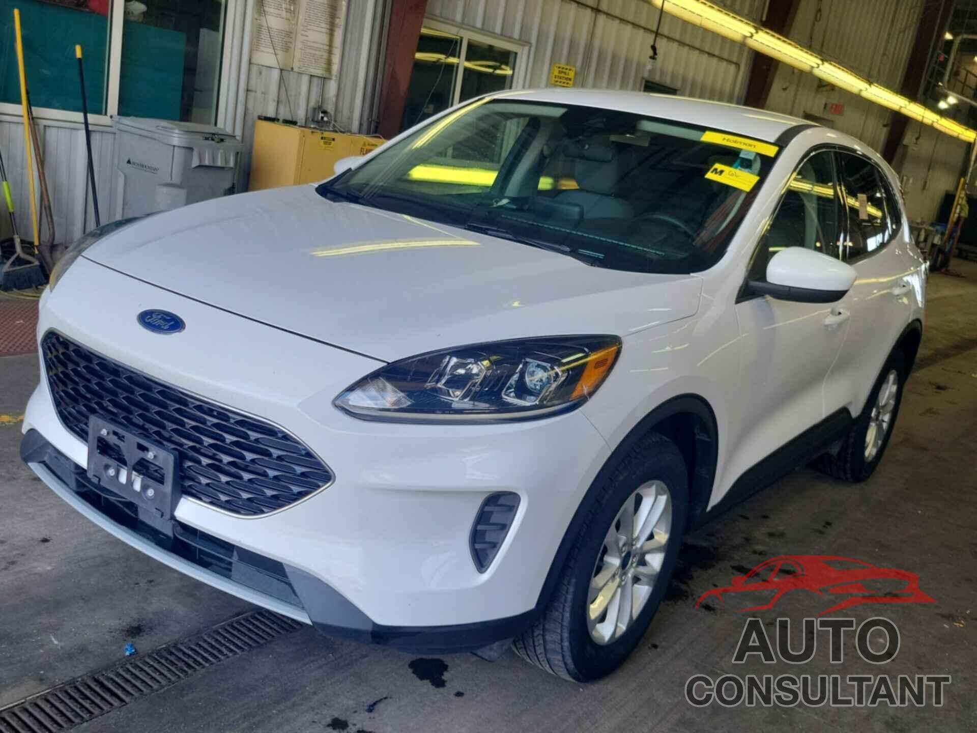 FORD ESCAPE 2020 - 1FMCU9G69LUB45112