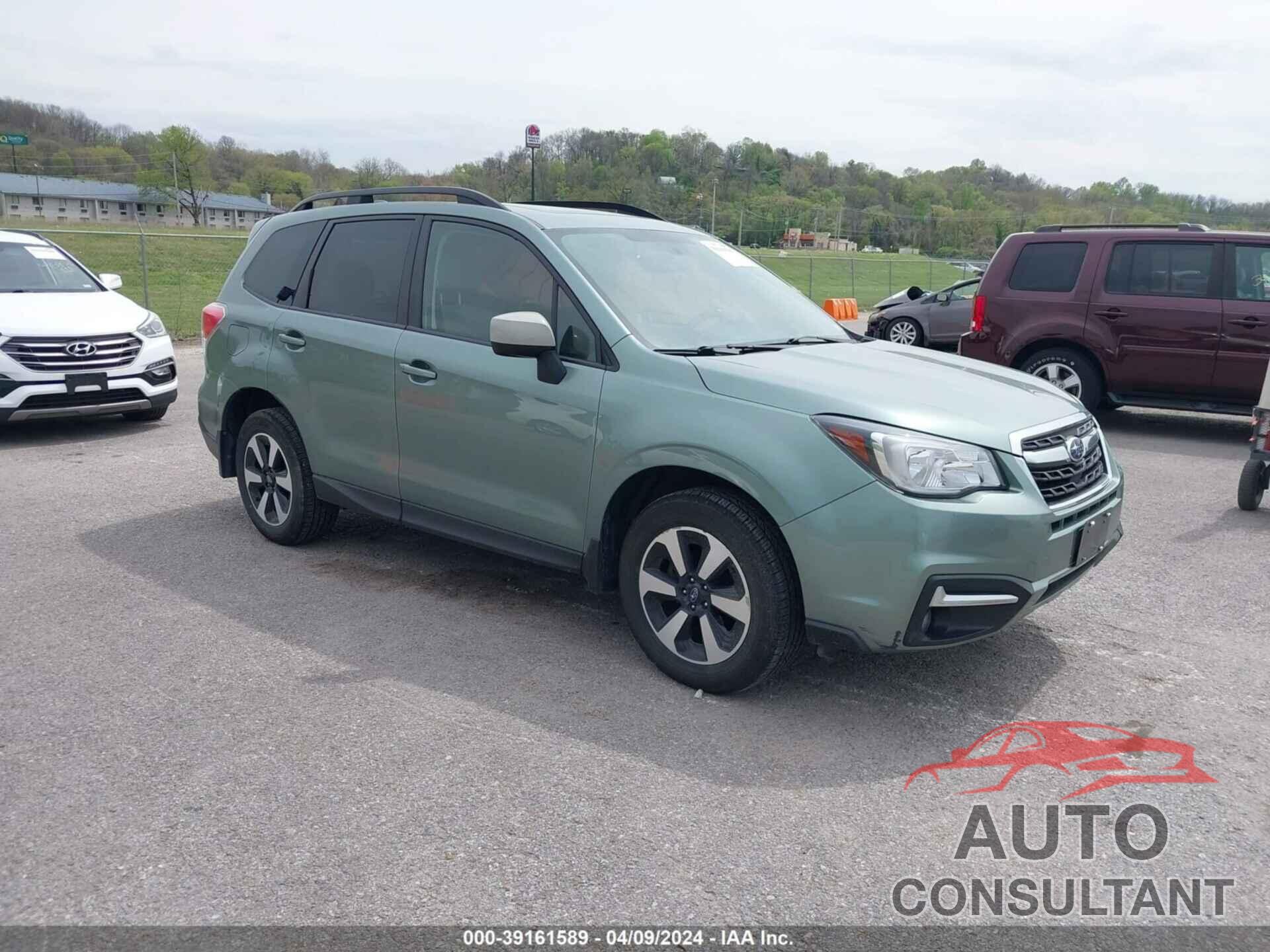 SUBARU FORESTER 2018 - JF2SJAGC9JH521587