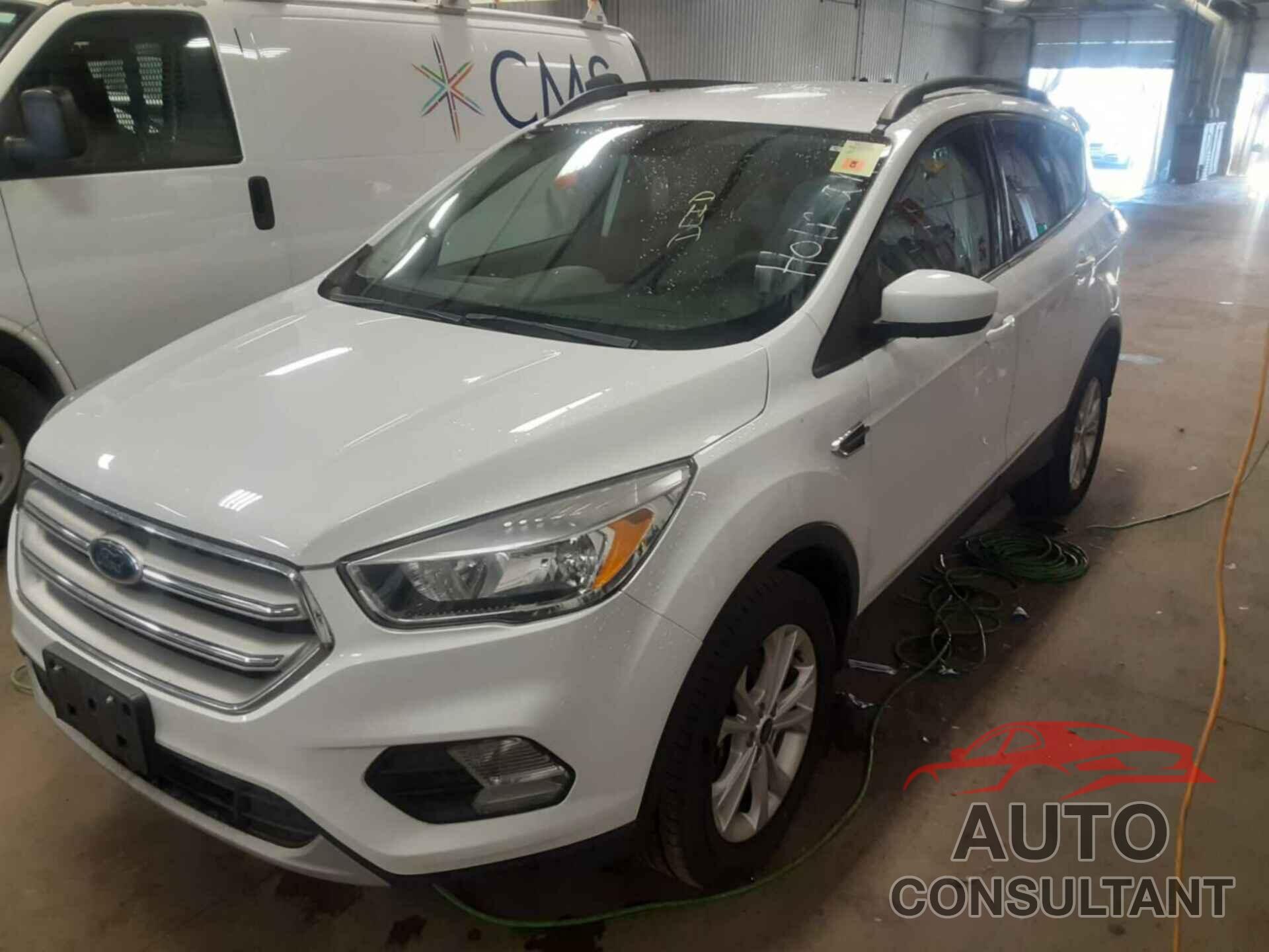 FORD ESCAPE 2018 - 1FMCU9GD2JUC89094