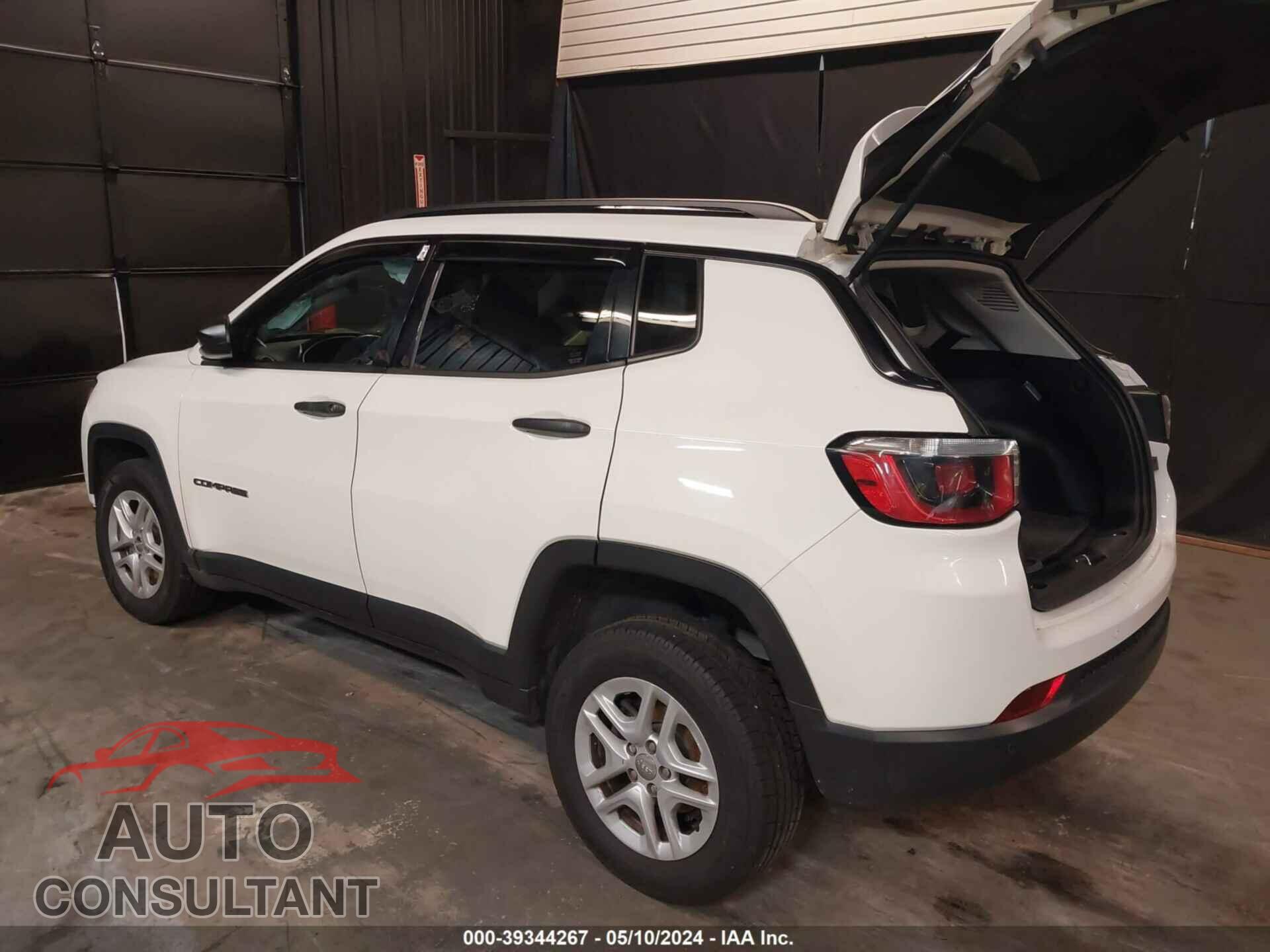 JEEP COMPASS 2017 - 3C4NJDAB7HT642384
