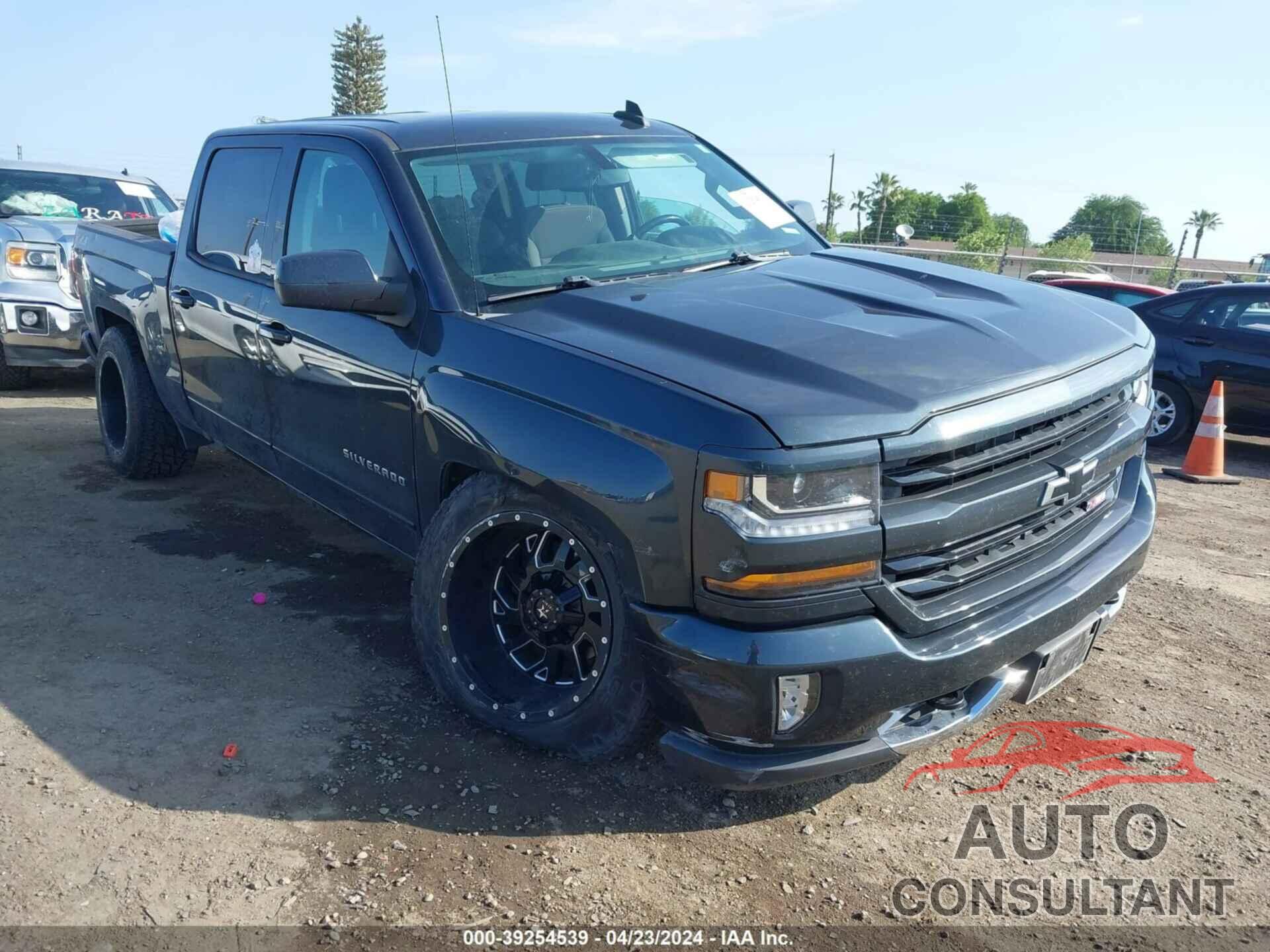 CHEVROLET SILVERADO 2018 - 3GCUKRECXJG372445