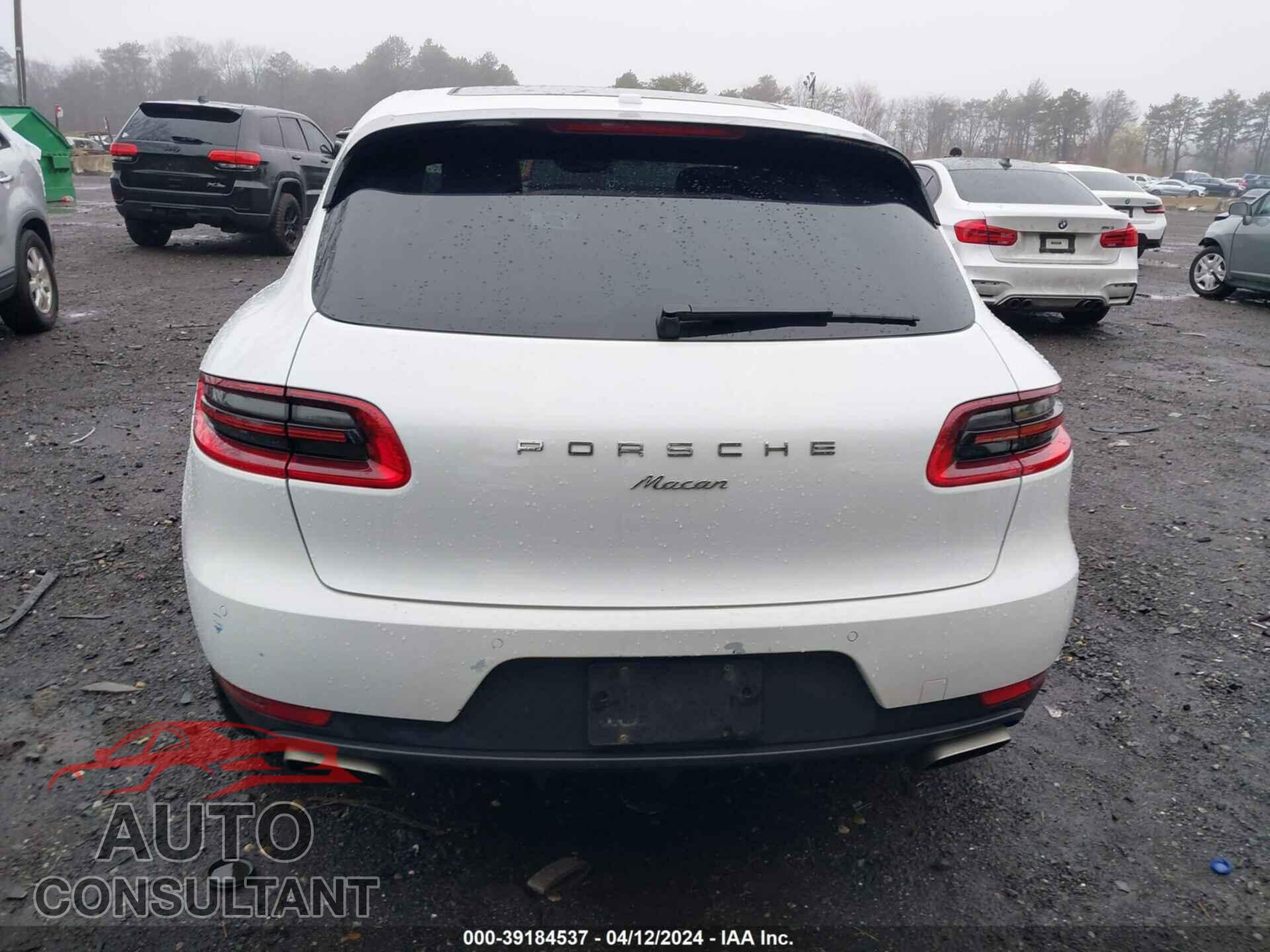 PORSCHE MACAN 2018 - WP1AA2A55JLB01931