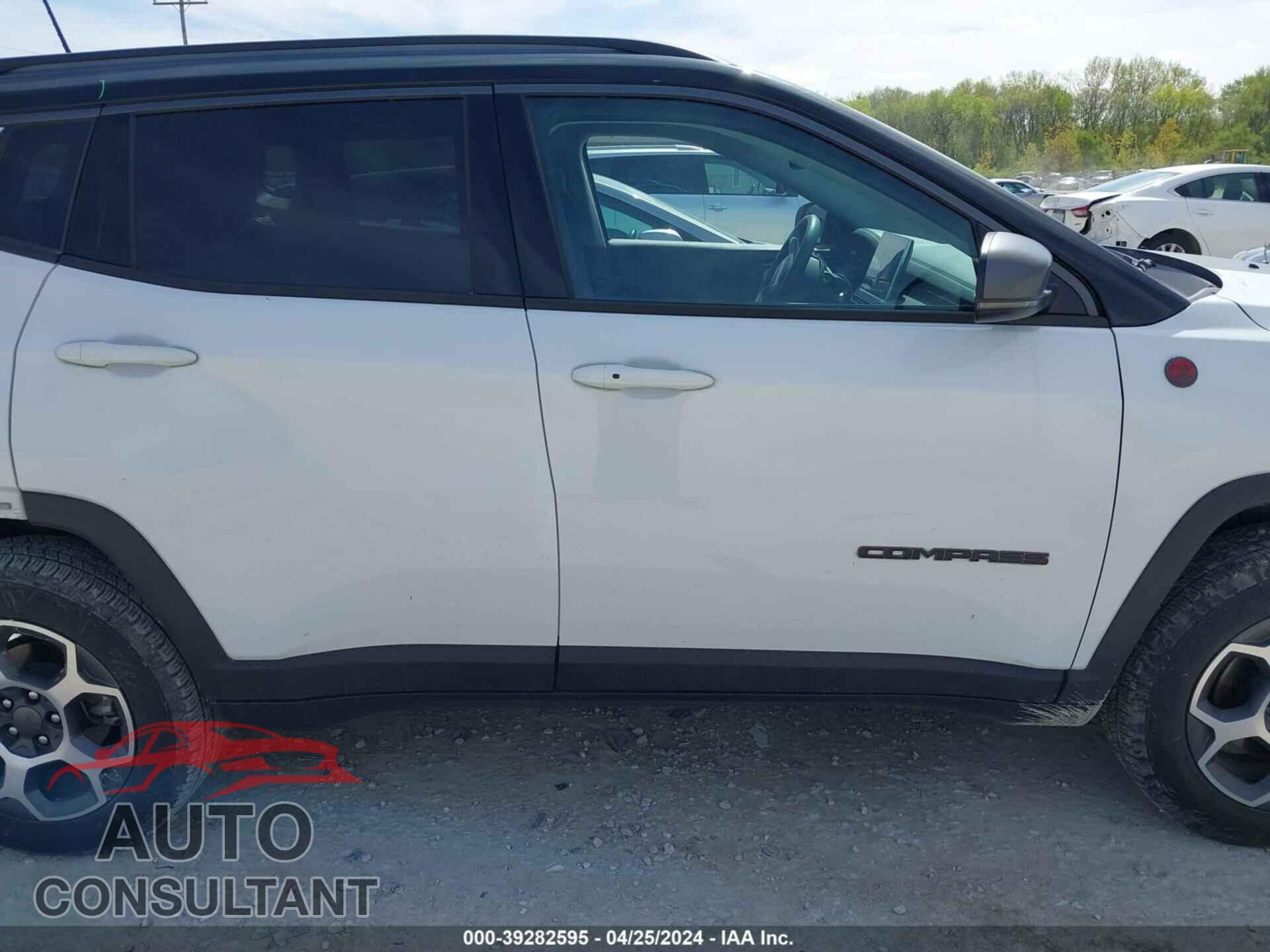 JEEP COMPASS 2022 - 3C4NJDDB1NT142969