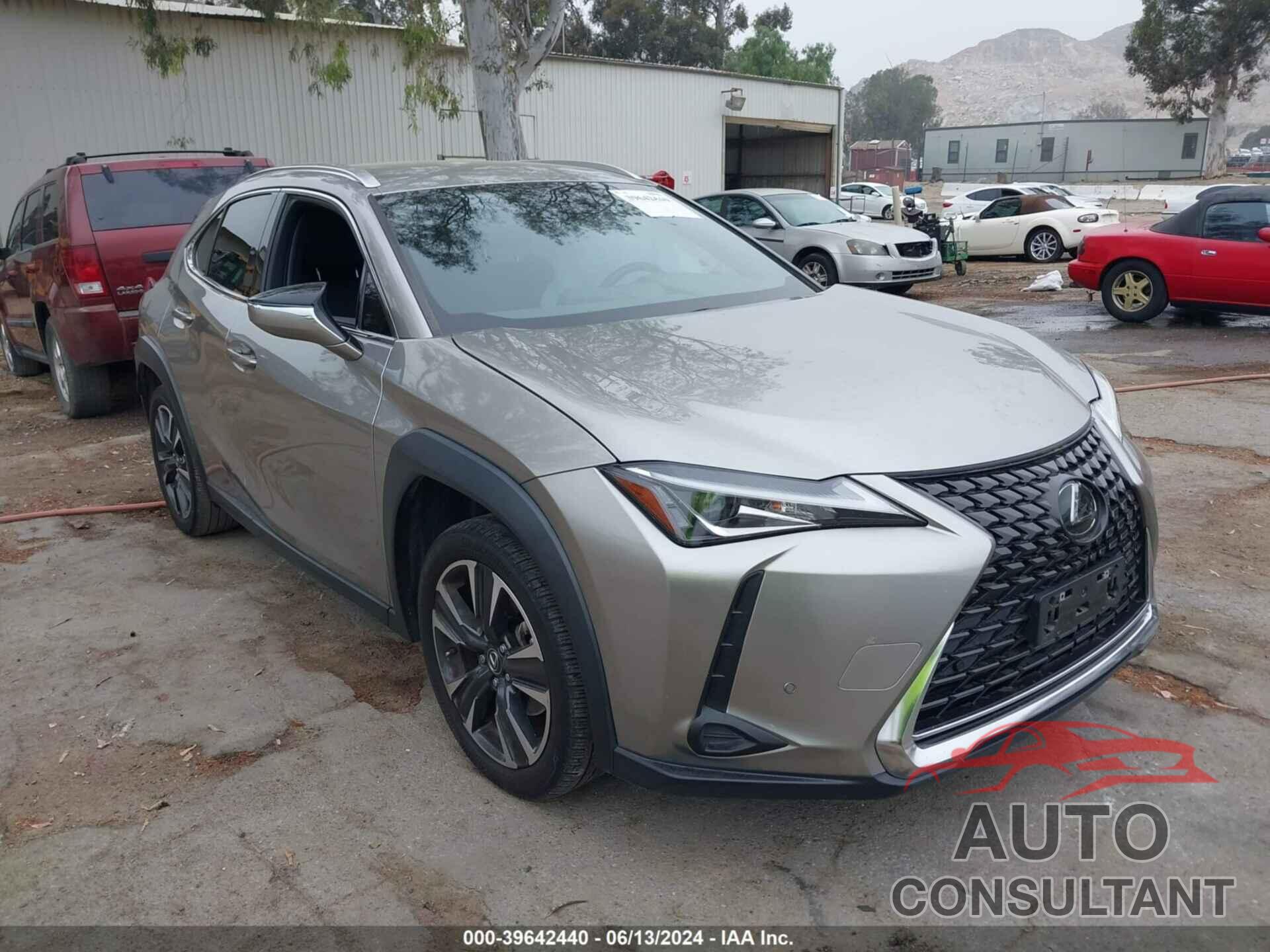 LEXUS UX 200 2021 - JTHX3JBH4M2043683