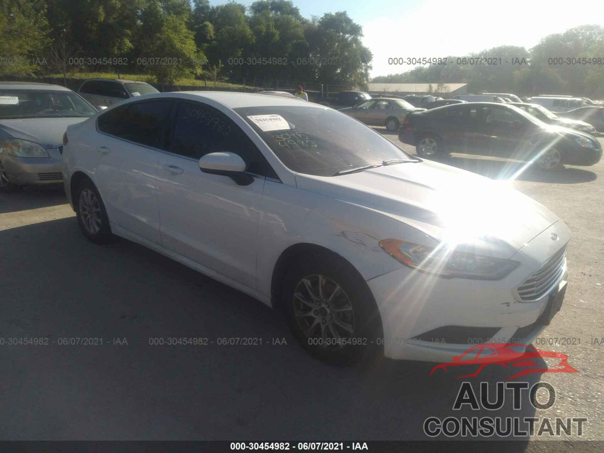 FORD FUSION 2017 - 3FA6P0G72HR143476