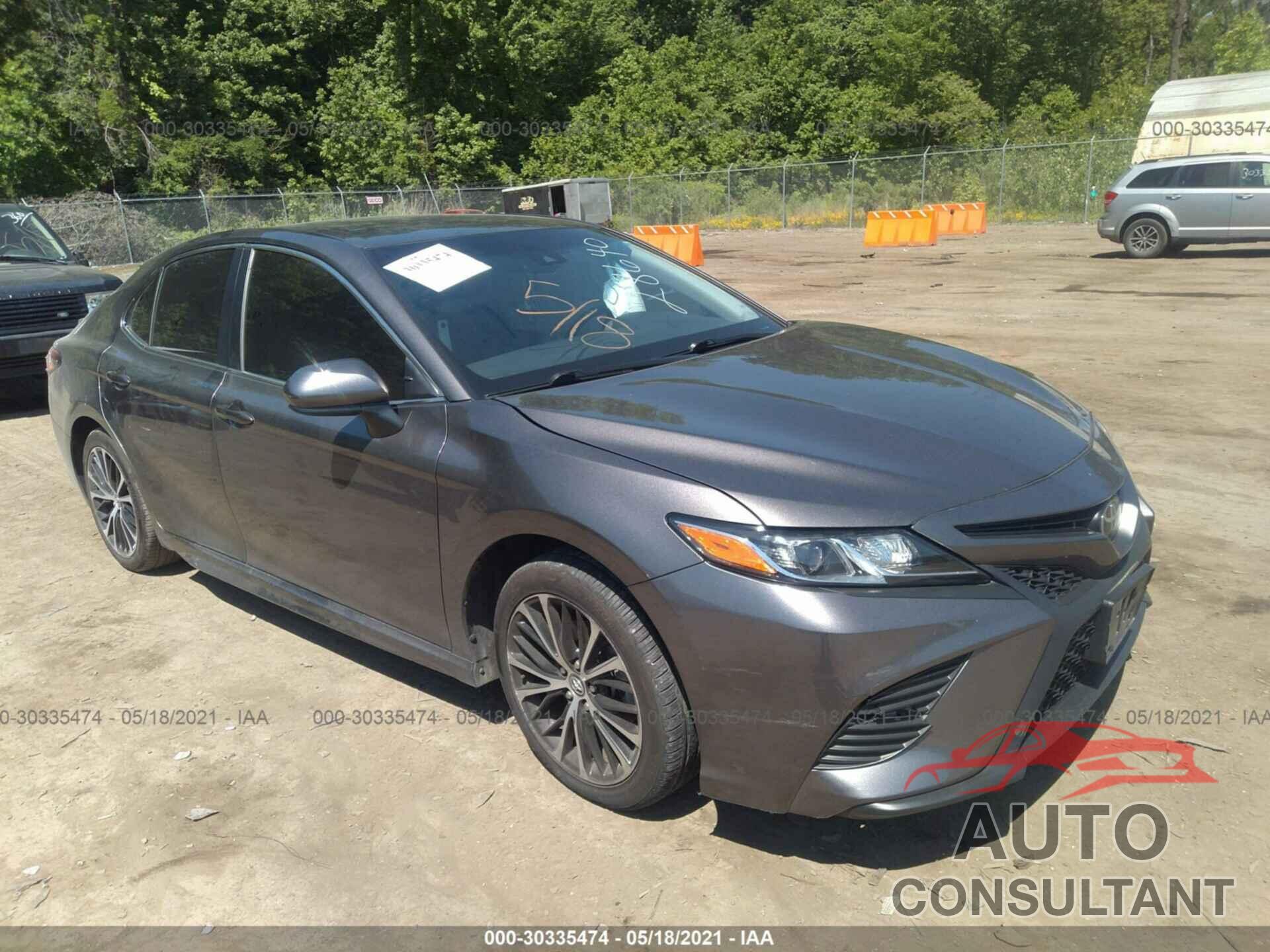 TOYOTA CAMRY 2019 - 4T1B11HK2KU728640