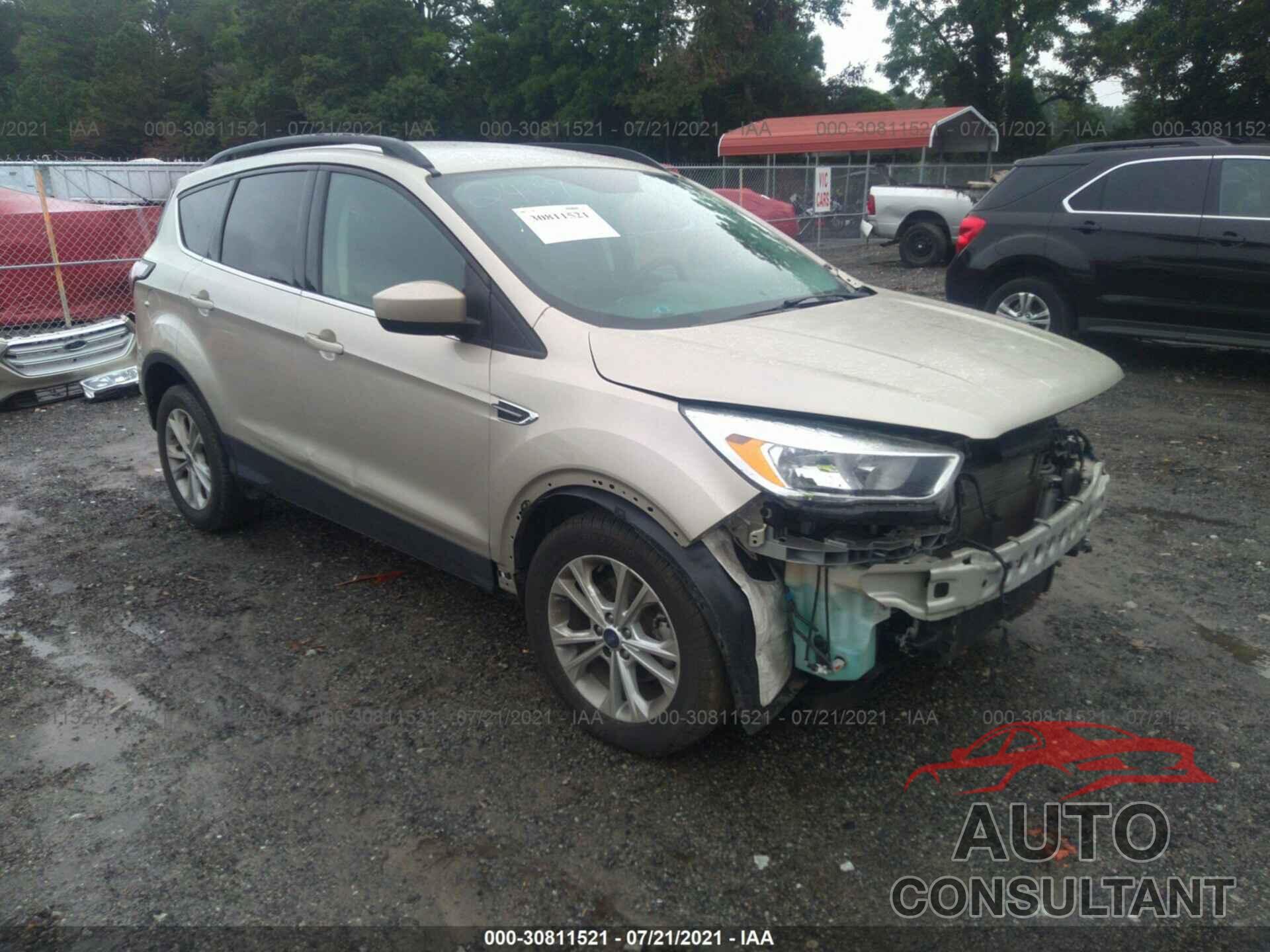 FORD ESCAPE 2018 - 1FMCU0GD1JUA62409
