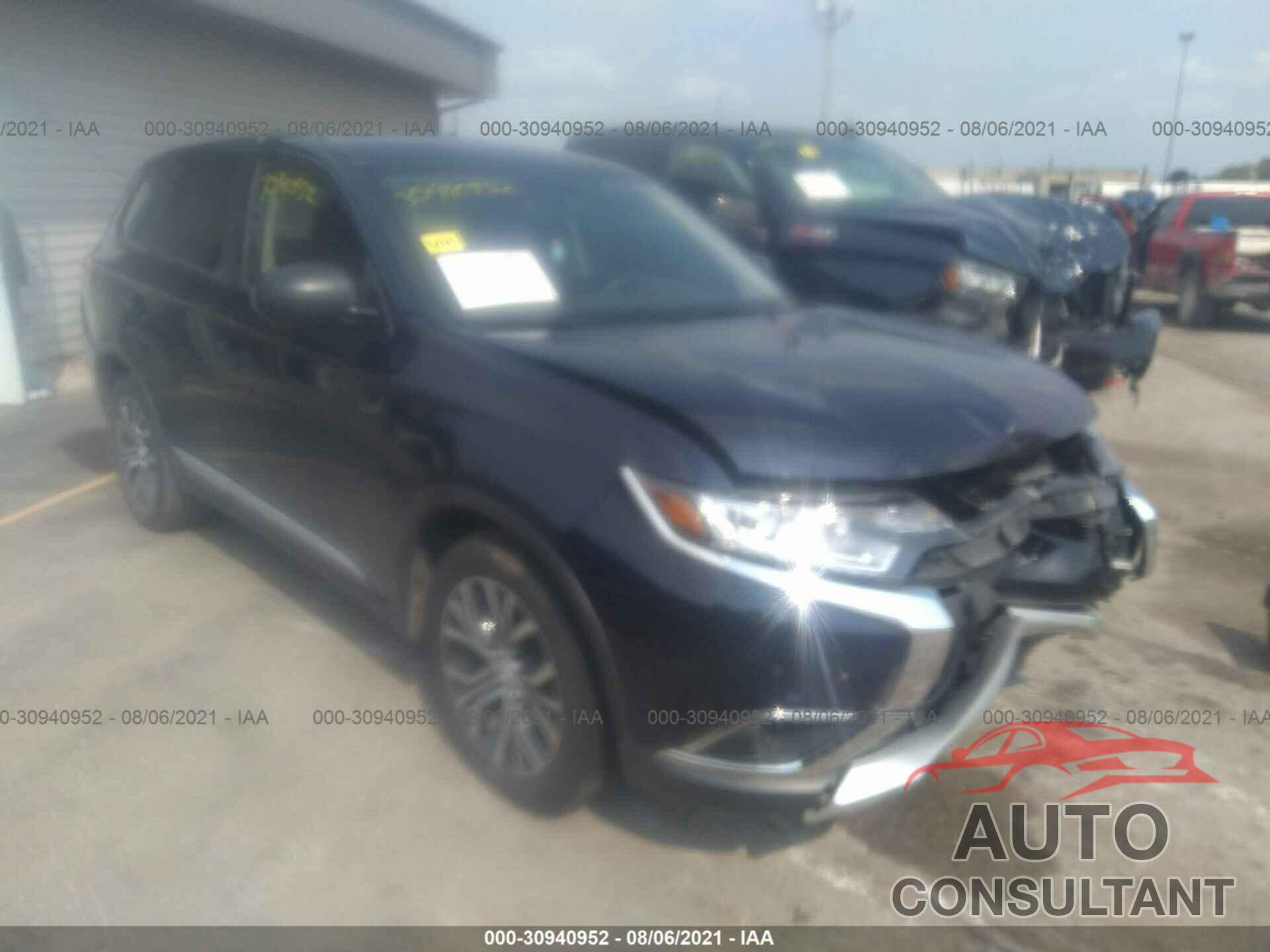 MITSUBISHI OUTLANDER 2018 - JA4AD2A30JZ004067