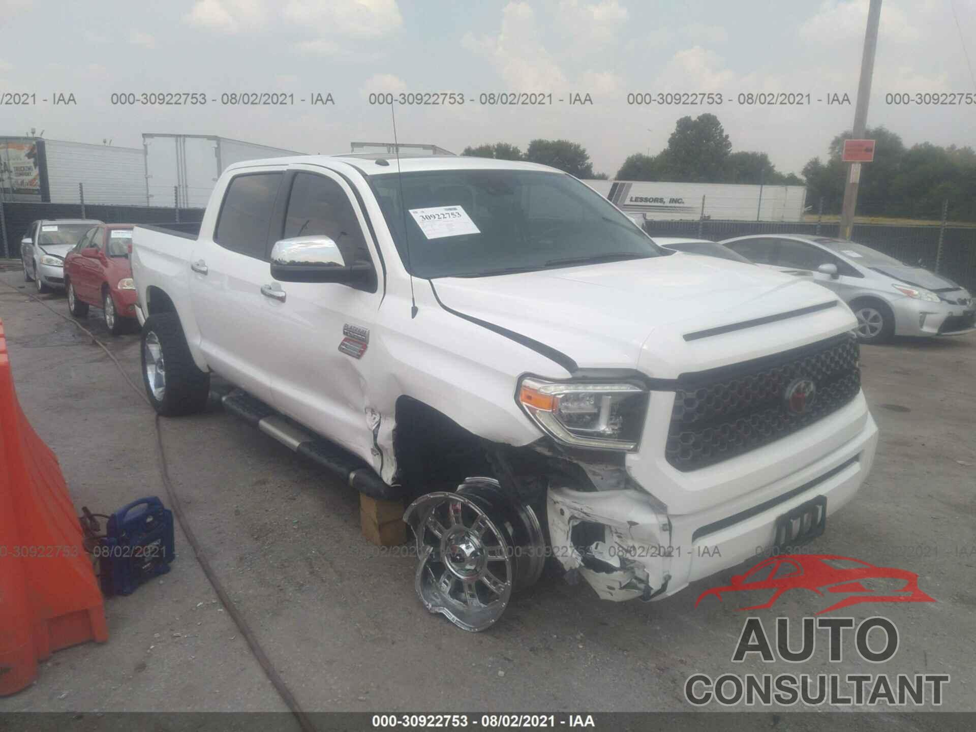 TOYOTA TUNDRA 4WD 2019 - 5TFAY5F18KX777949