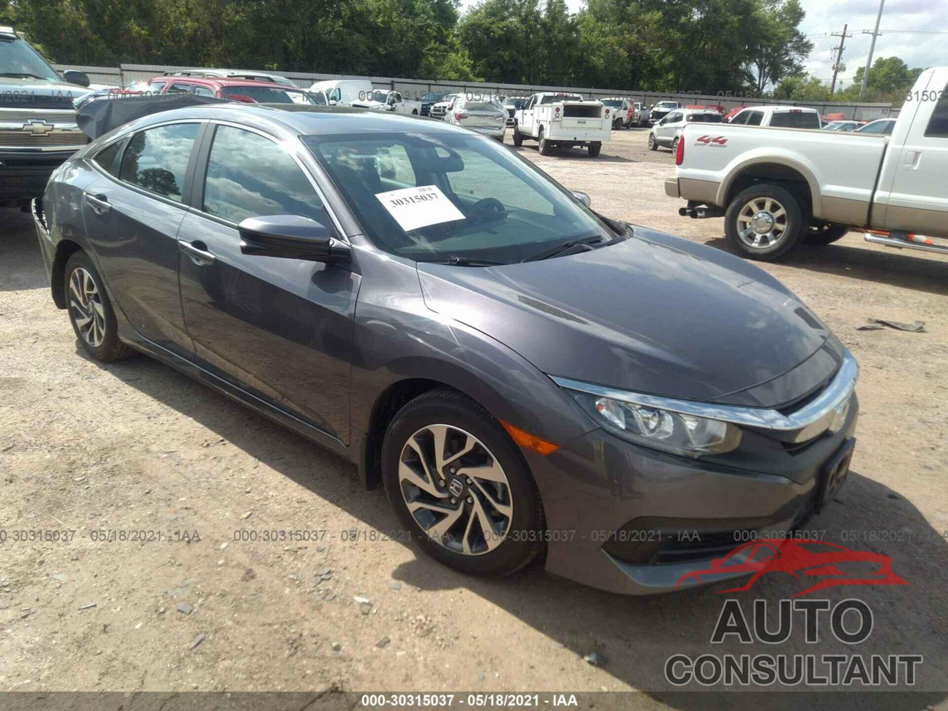 HONDA CIVIC SEDAN 2018 - 2HGFC2F75JH551475