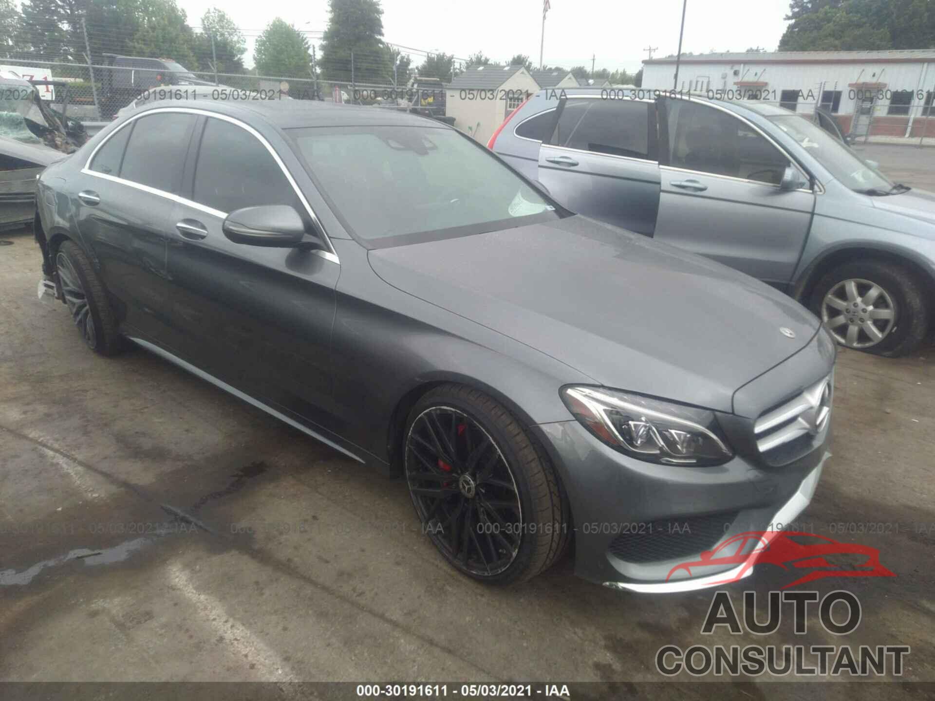 MERCEDES-BENZ C-CLASS 2018 - 55SWF4JB3JU239544