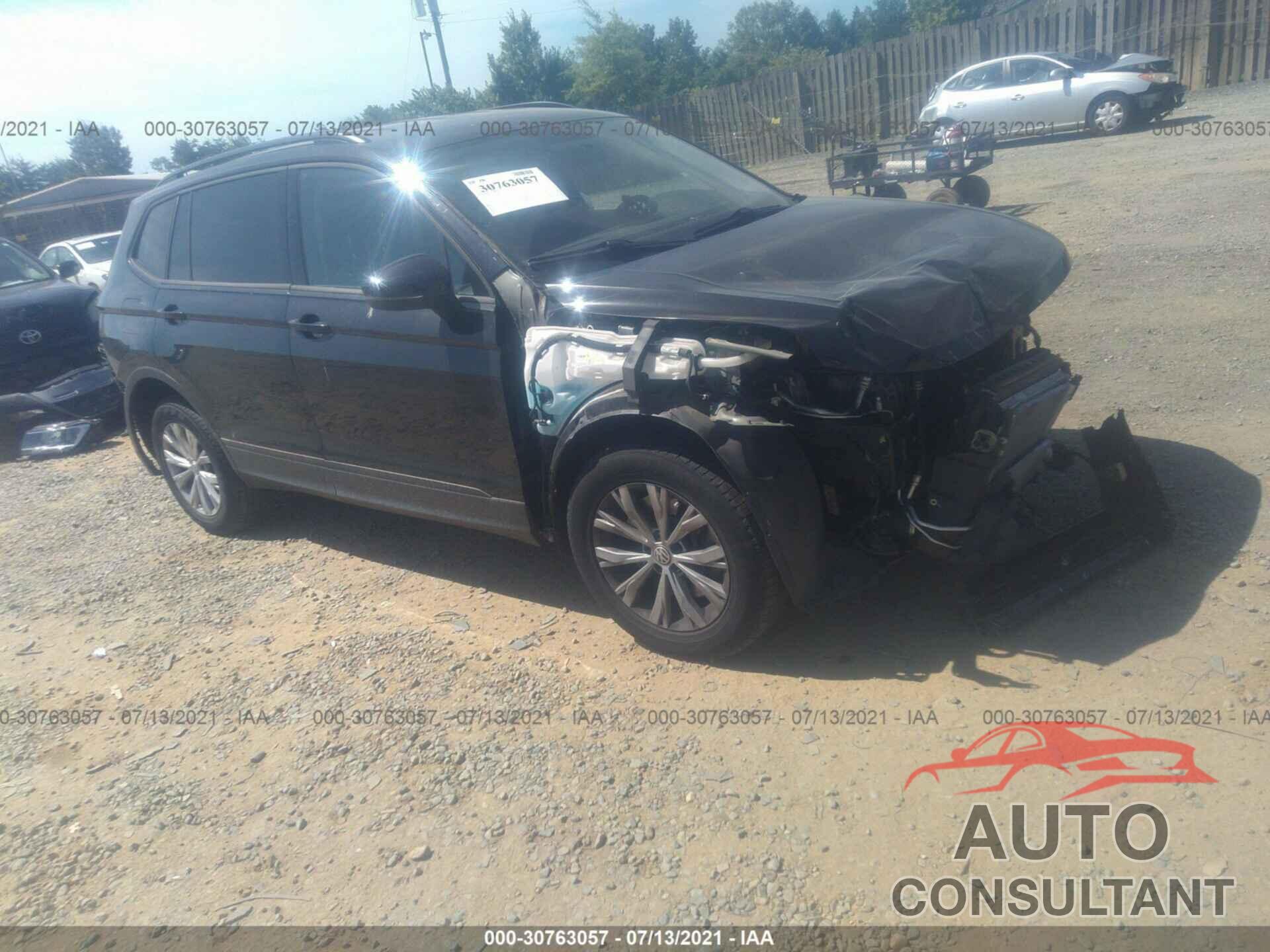 VOLKSWAGEN TIGUAN 2018 - 3VV1B7AX6JM023592