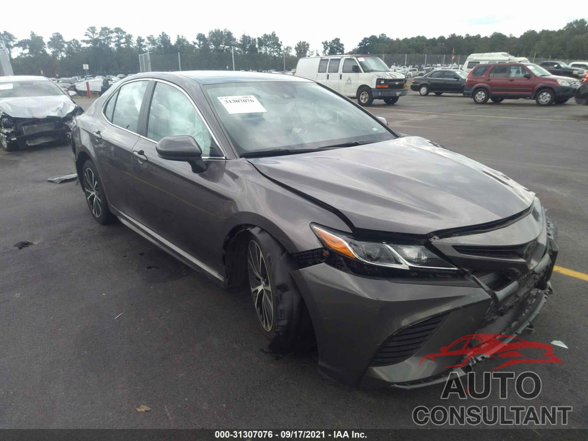 TOYOTA CAMRY 2020 - 4T1G11AK9LU922986