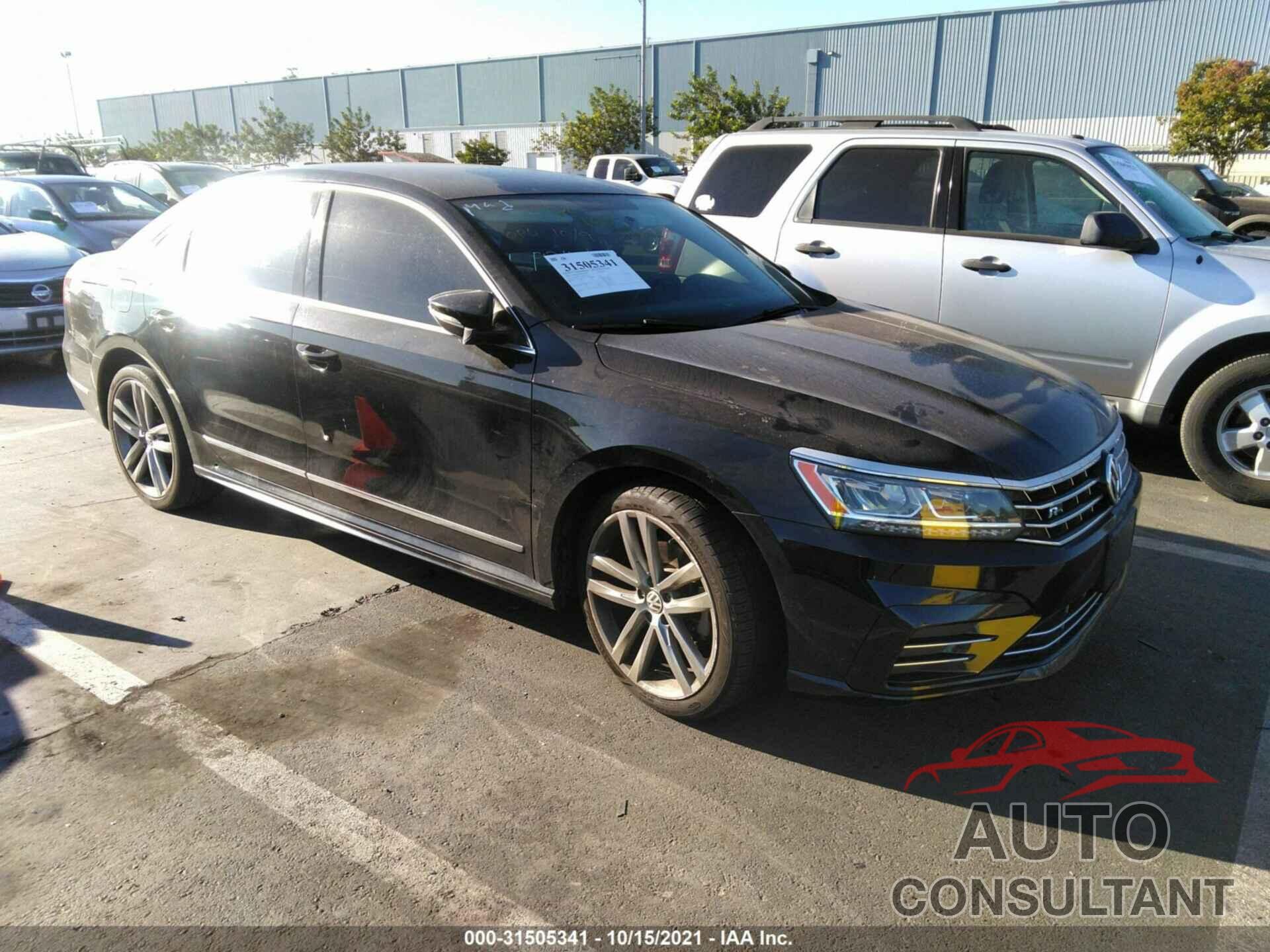 VOLKSWAGEN PASSAT 2016 - 1VWAT7A3XGC027595