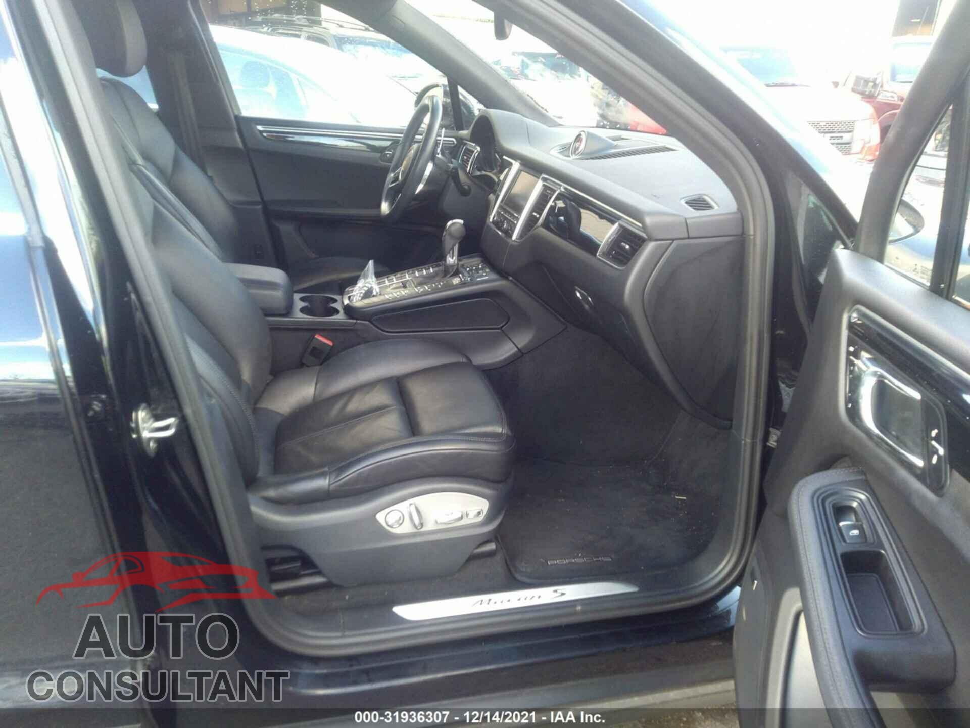 PORSCHE MACAN 2016 - WP1AB2A51GLB47309