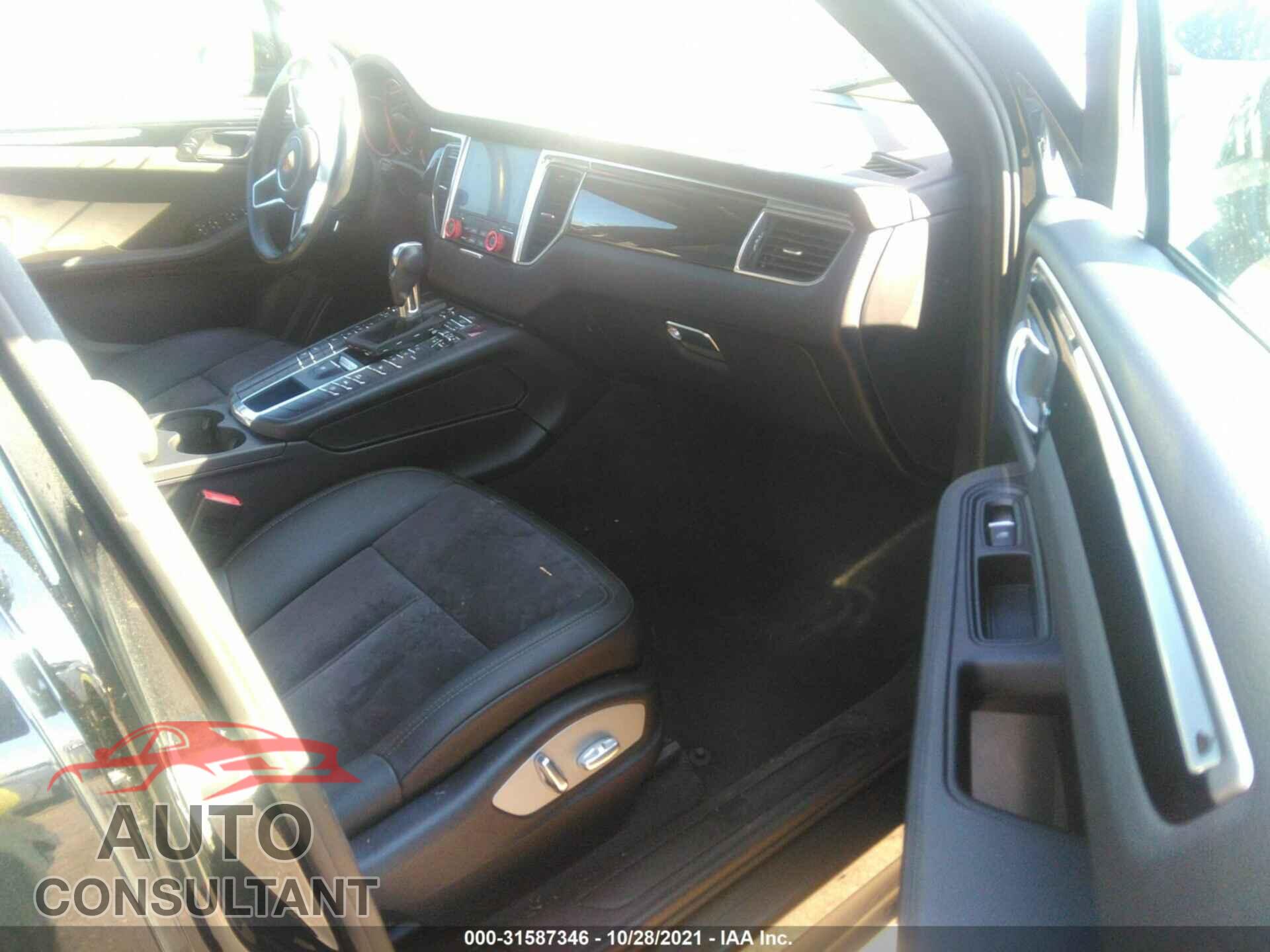 PORSCHE MACAN 2018 - WP1AA2A59JLB10244
