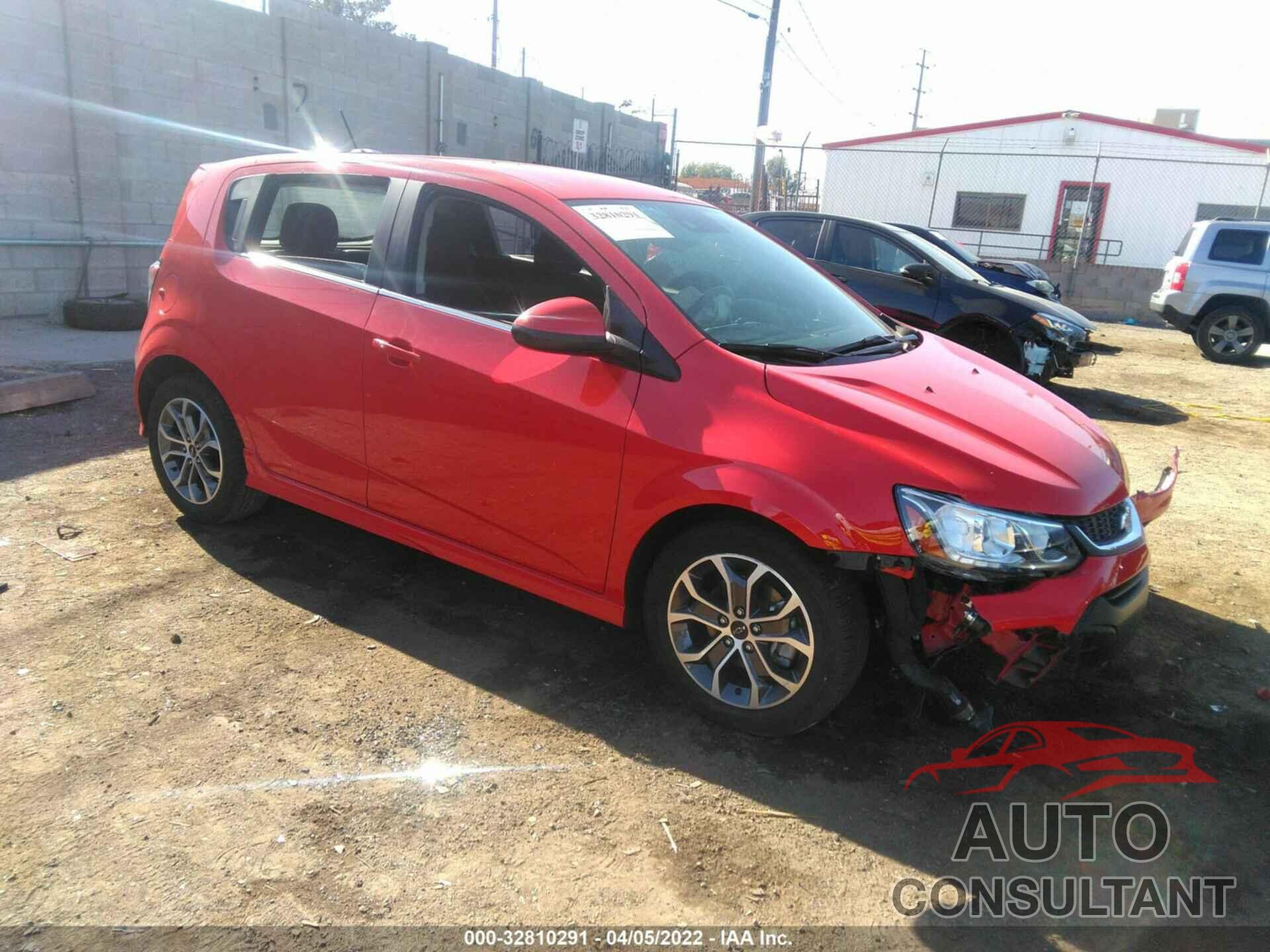 CHEVROLET SONIC 2020 - 1G1JD6SB1L4105579