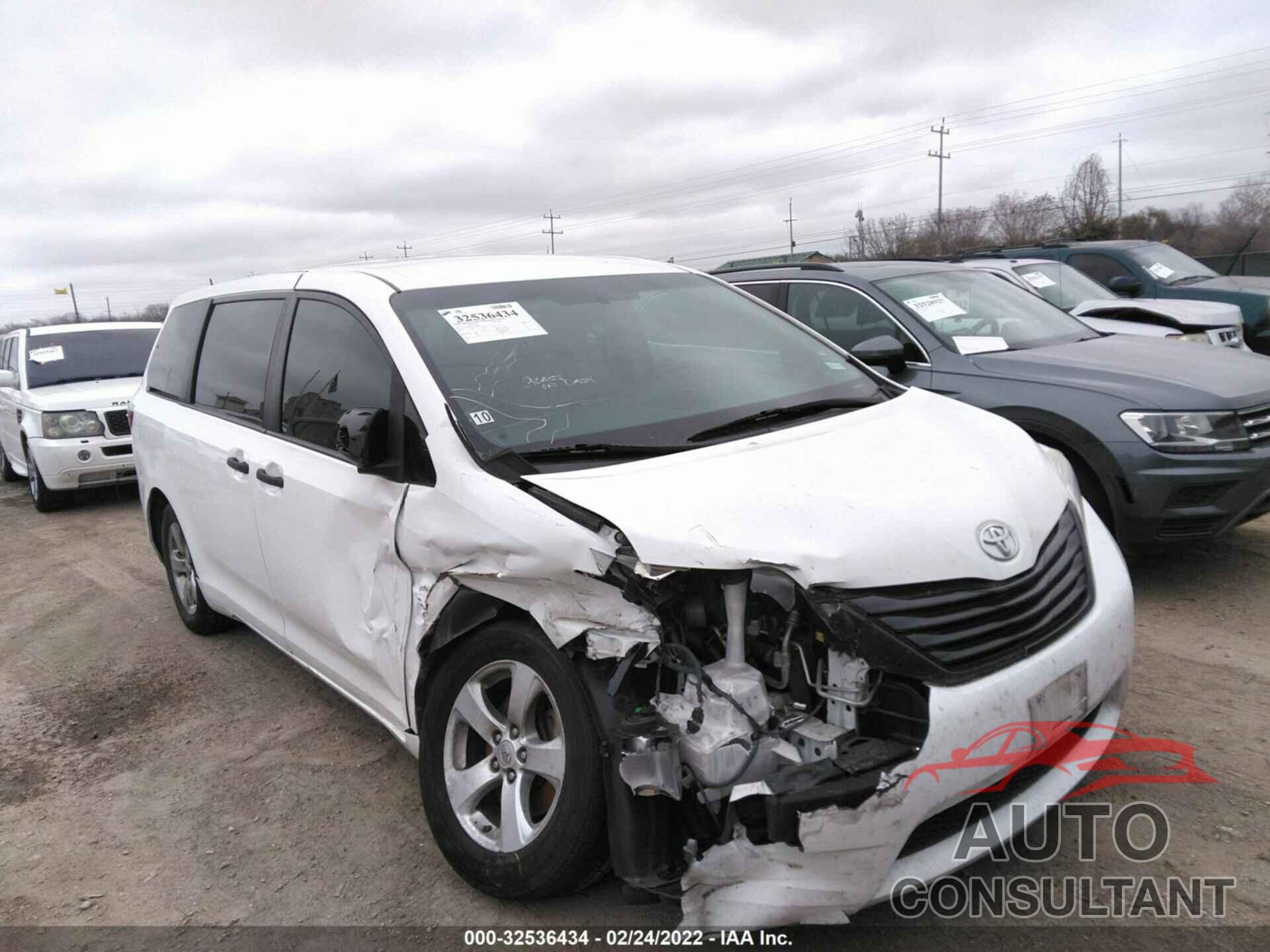 TOYOTA SIENNA 2017 - 5TDZZ3DC7HS845987