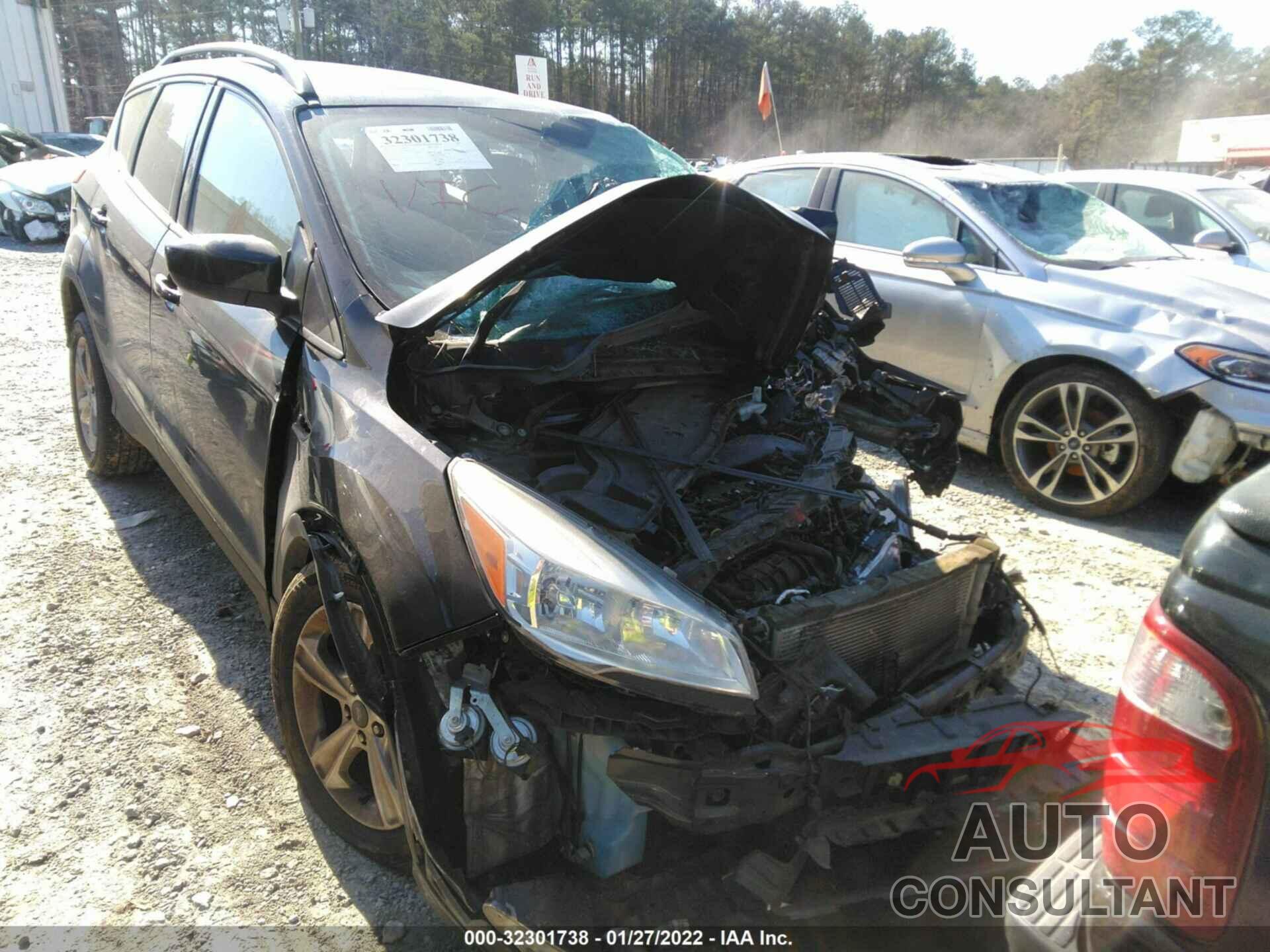 FORD ESCAPE 2016 - 1FMCU0GX5GUB22310
