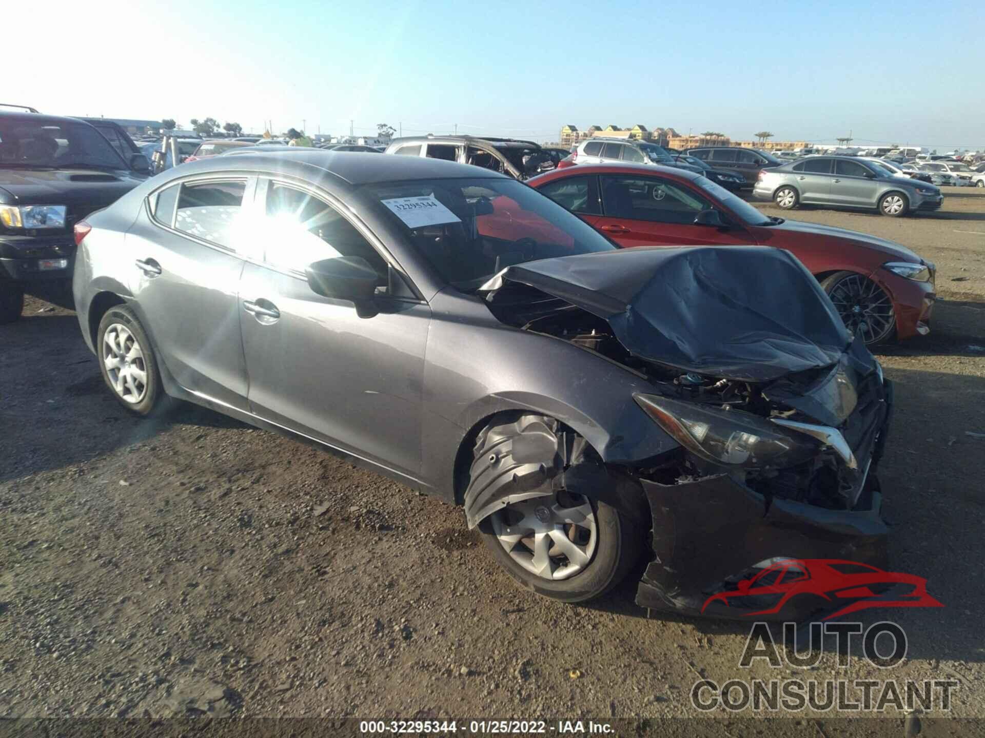 MAZDA MAZDA3 2016 - JM1BM1T72G1288023