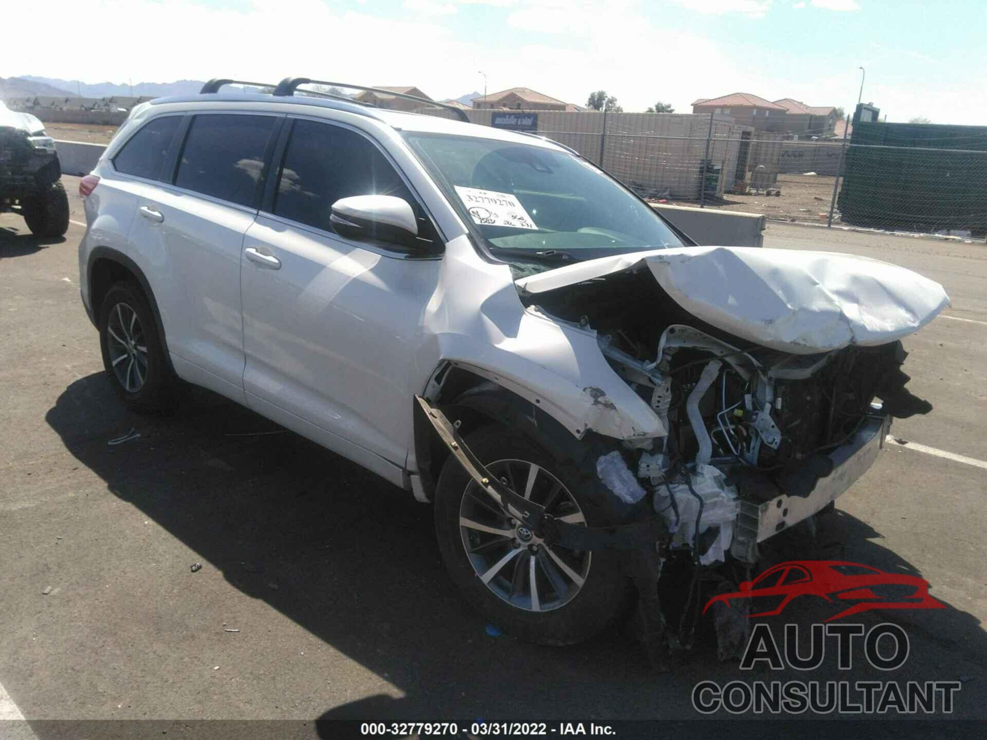 TOYOTA HIGHLANDER 2017 - 5TDKZRFH9HS515832