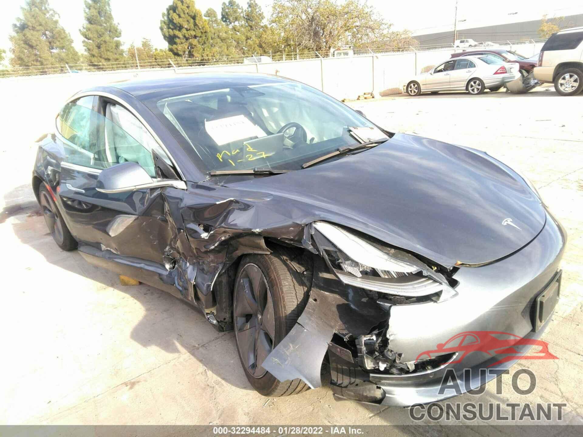 TESLA MODEL 3 2018 - 5YJ3E1EAXJF158578