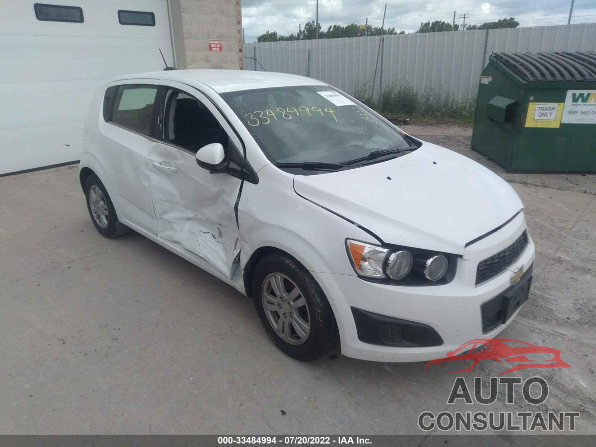 CHEVROLET SONIC 2016 - 1G1JC6SB9G4158717