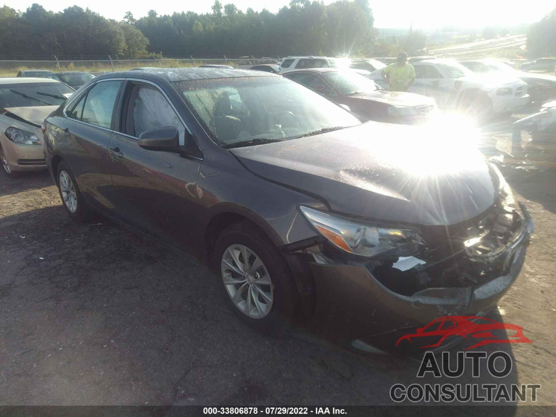 TOYOTA CAMRY 2016 - 4T4BF1FK1GR546333