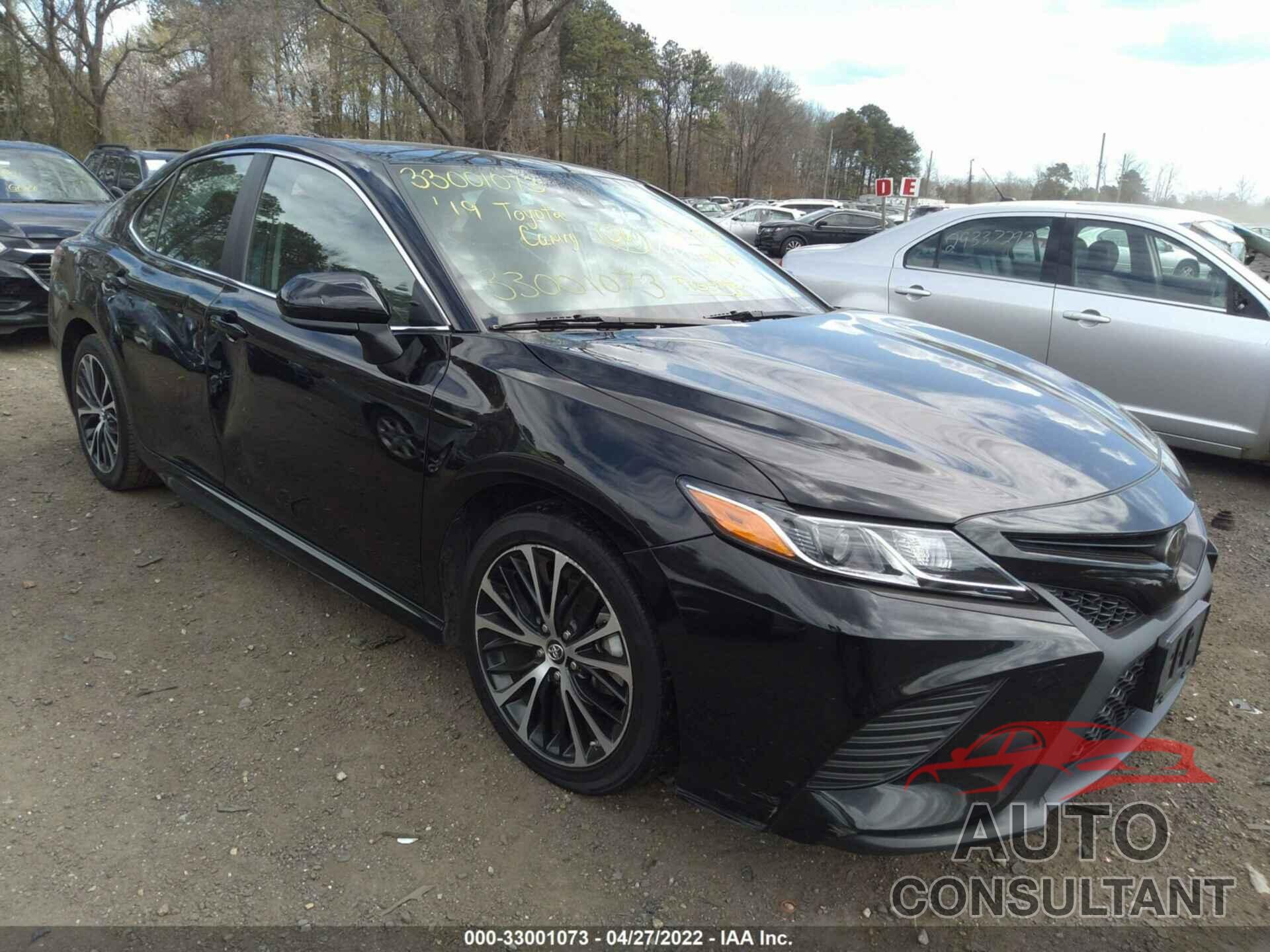 TOYOTA CAMRY 2019 - 4T1B11HK6KU748888