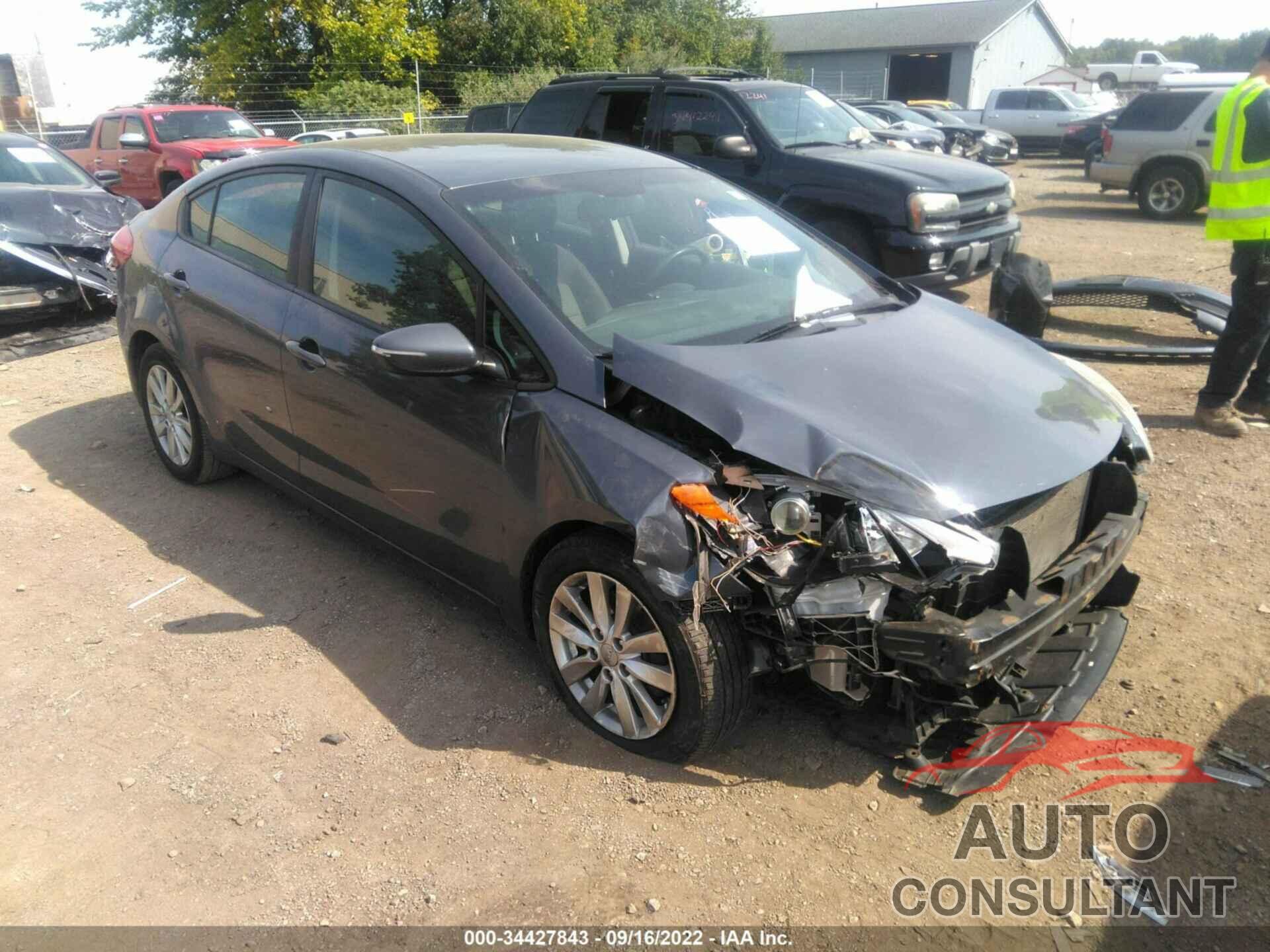 KIA FORTE 2016 - KNAFX4A65G5502352