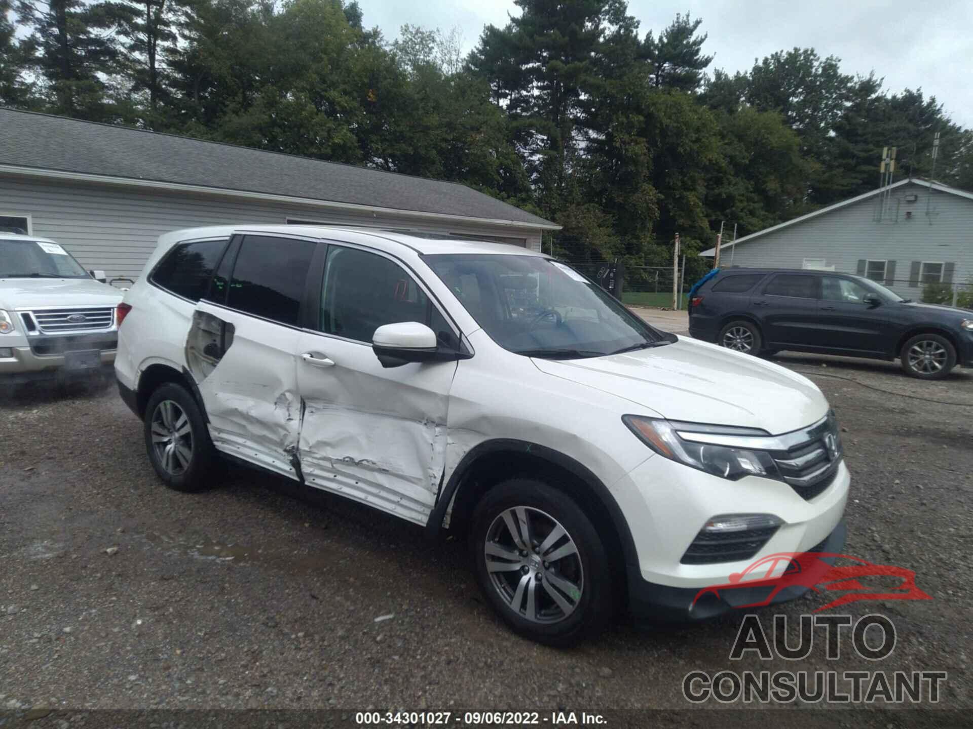 HONDA PILOT 2017 - 5FNYF6H50HB044601