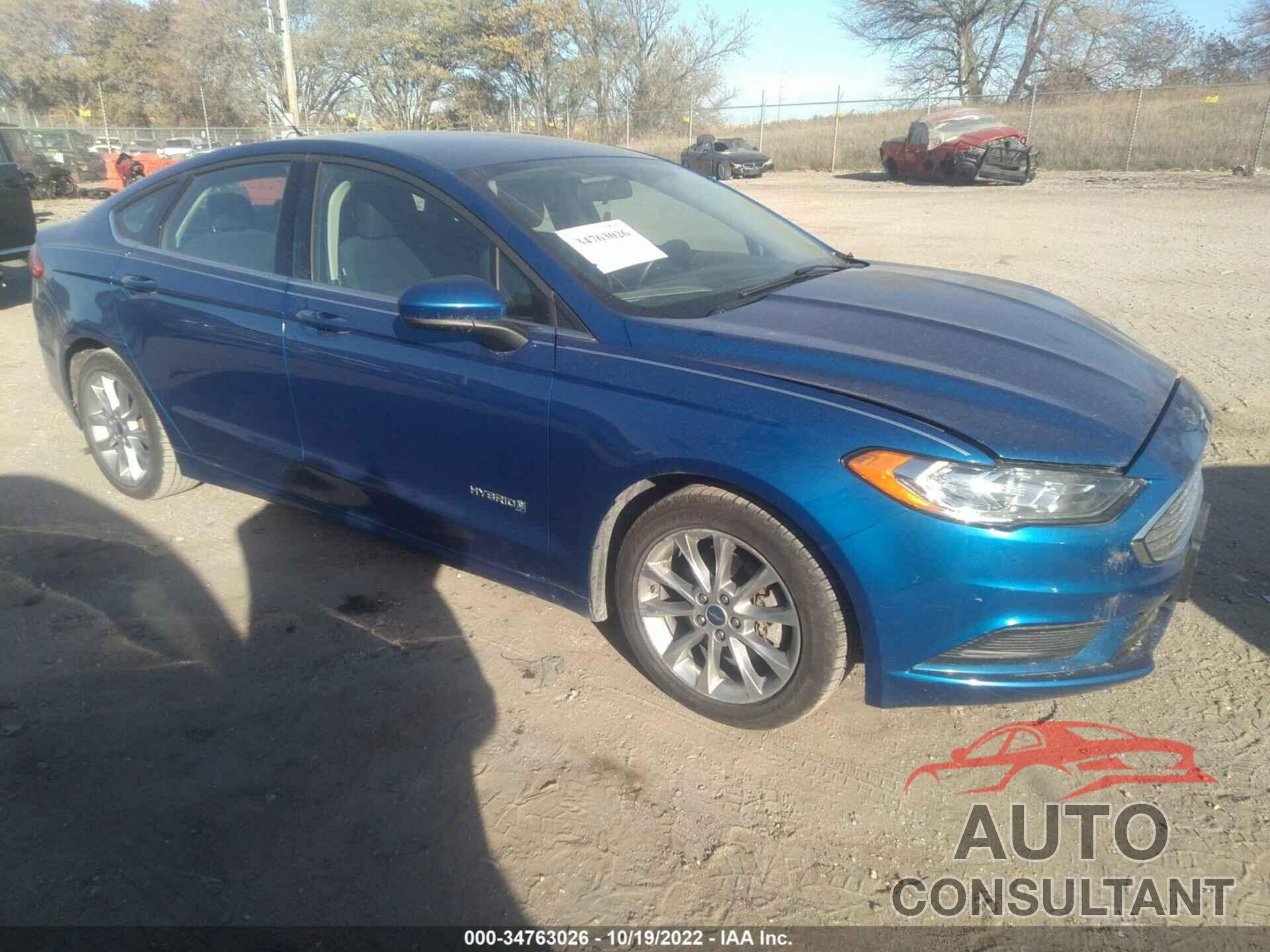 FORD FUSION 2017 - 3FA6P0LU3HR250693