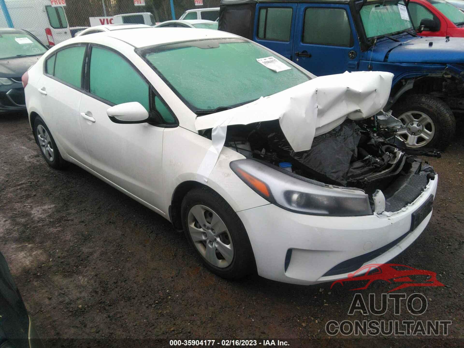 KIA FORTE 2018 - 3KPFK4A79JE205476