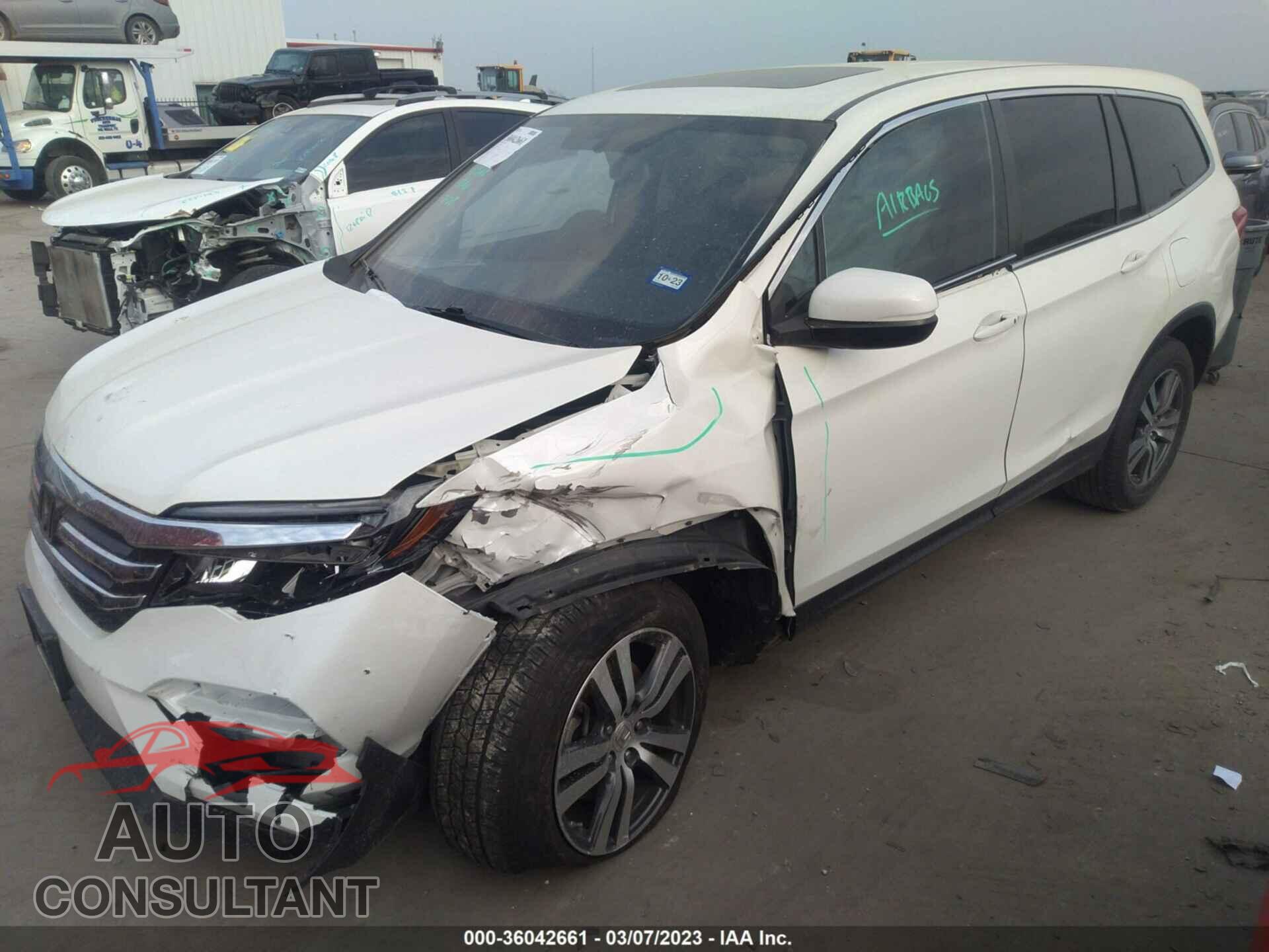 HONDA PILOT 2017 - 5FNYF5H59HB043652