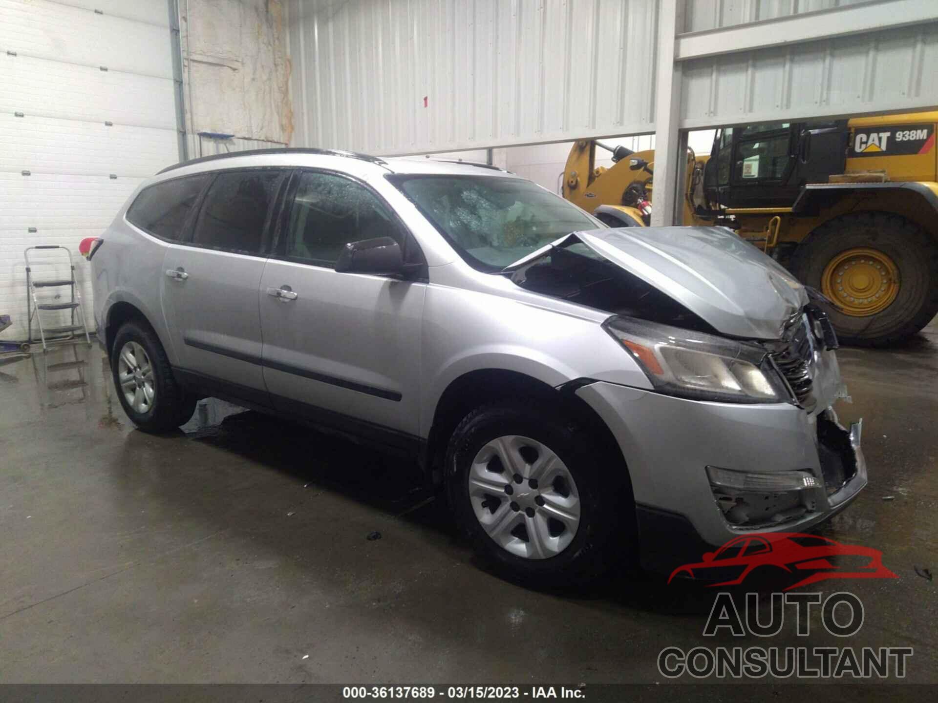 CHEVROLET TRAVERSE 2015 - 1GNKVFED0FJ165131