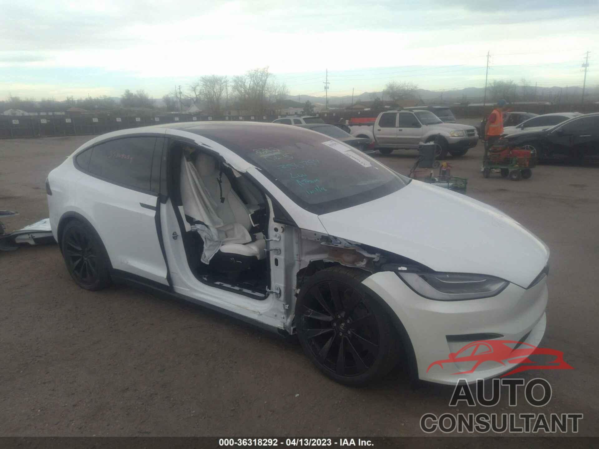 TESLA MODEL X 2022 - 7SAXCBE66NF356754