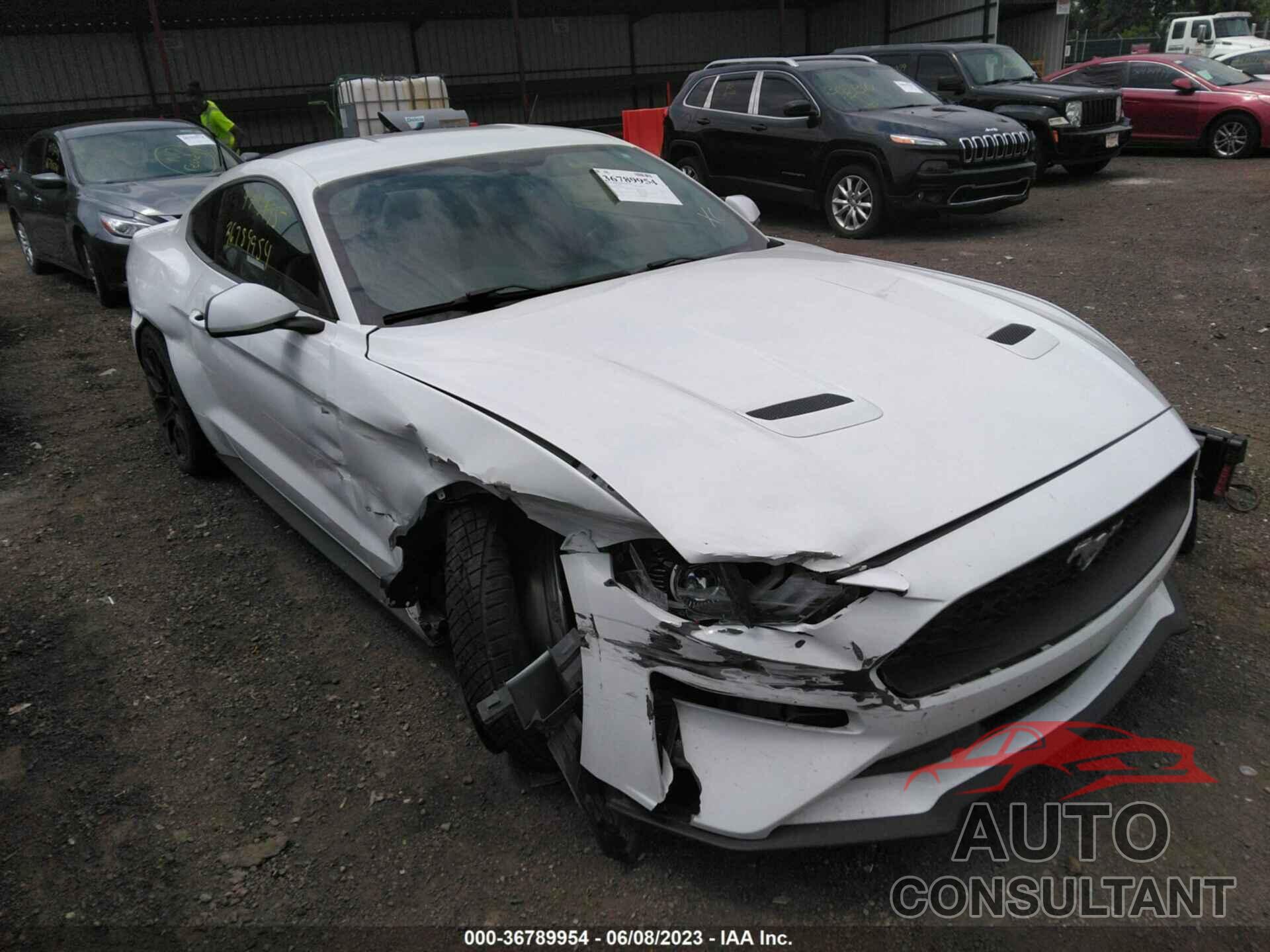 FORD MUSTANG 2018 - 1FA6P8TH5J5159239