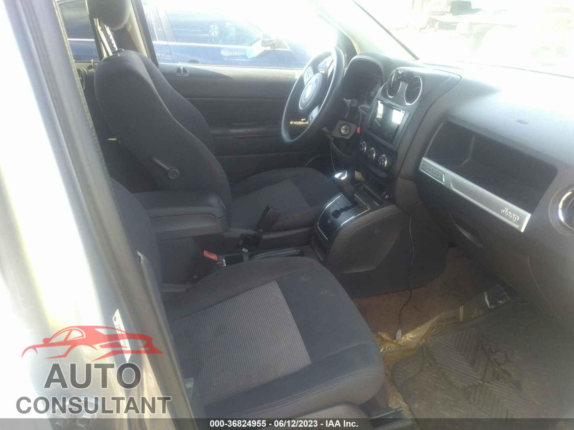 JEEP COMPASS 2015 - 1C4NJDBB1FD316517